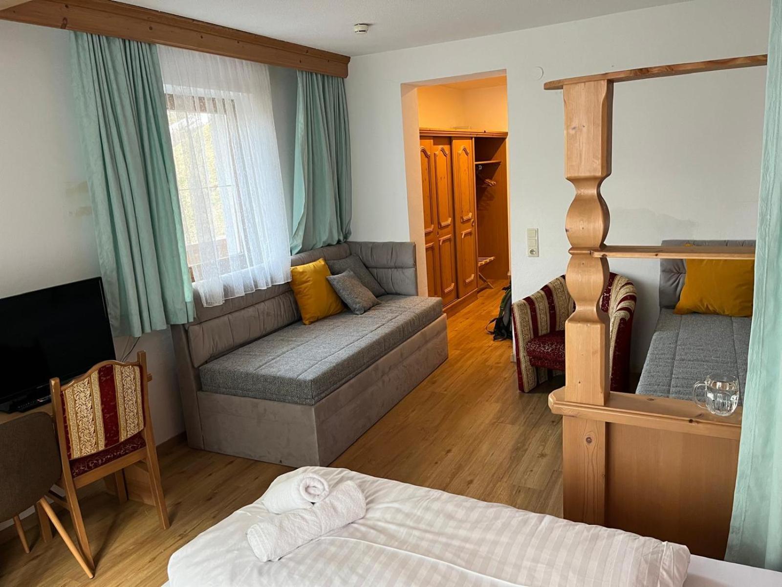 Vierbettzimmer
