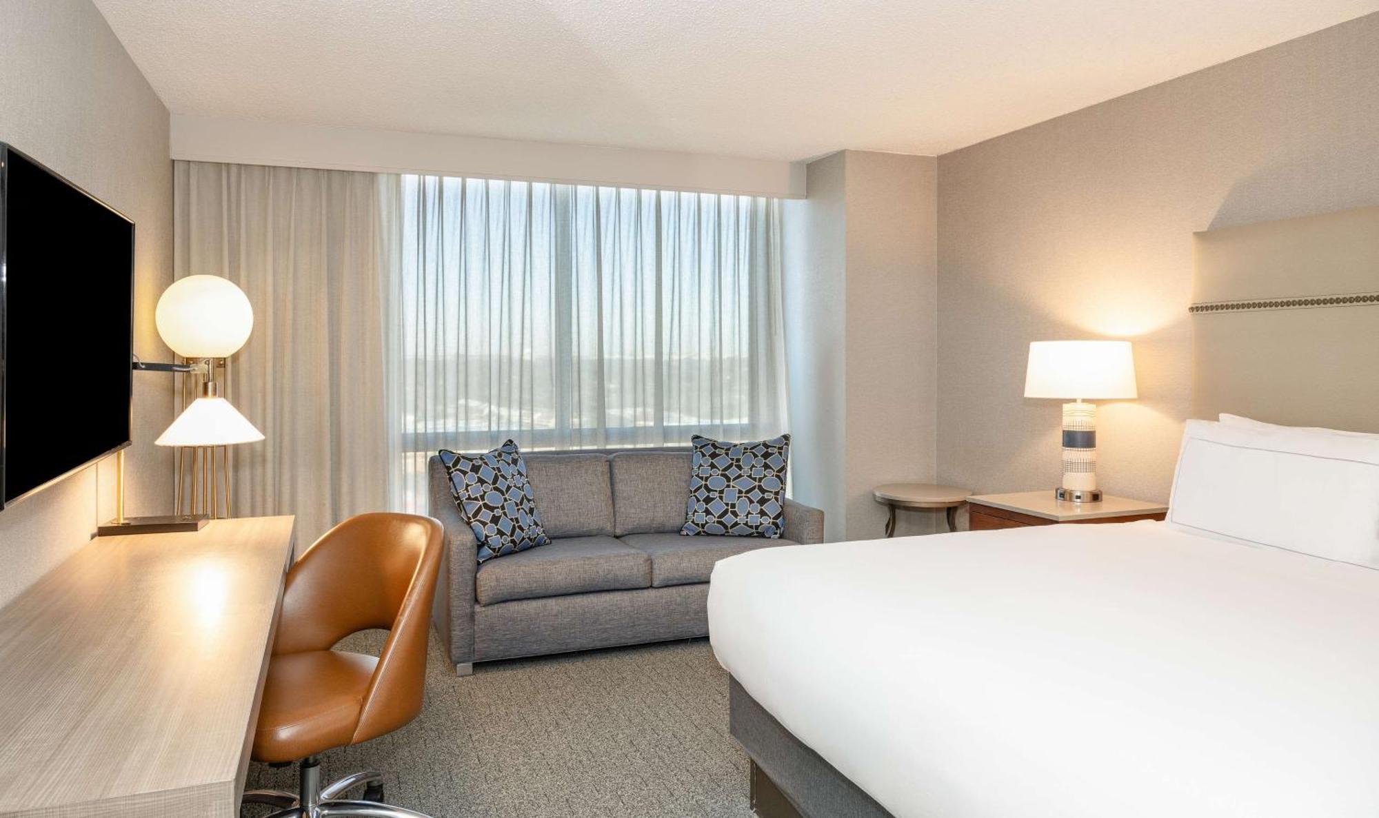 King Room with Sofa Bed