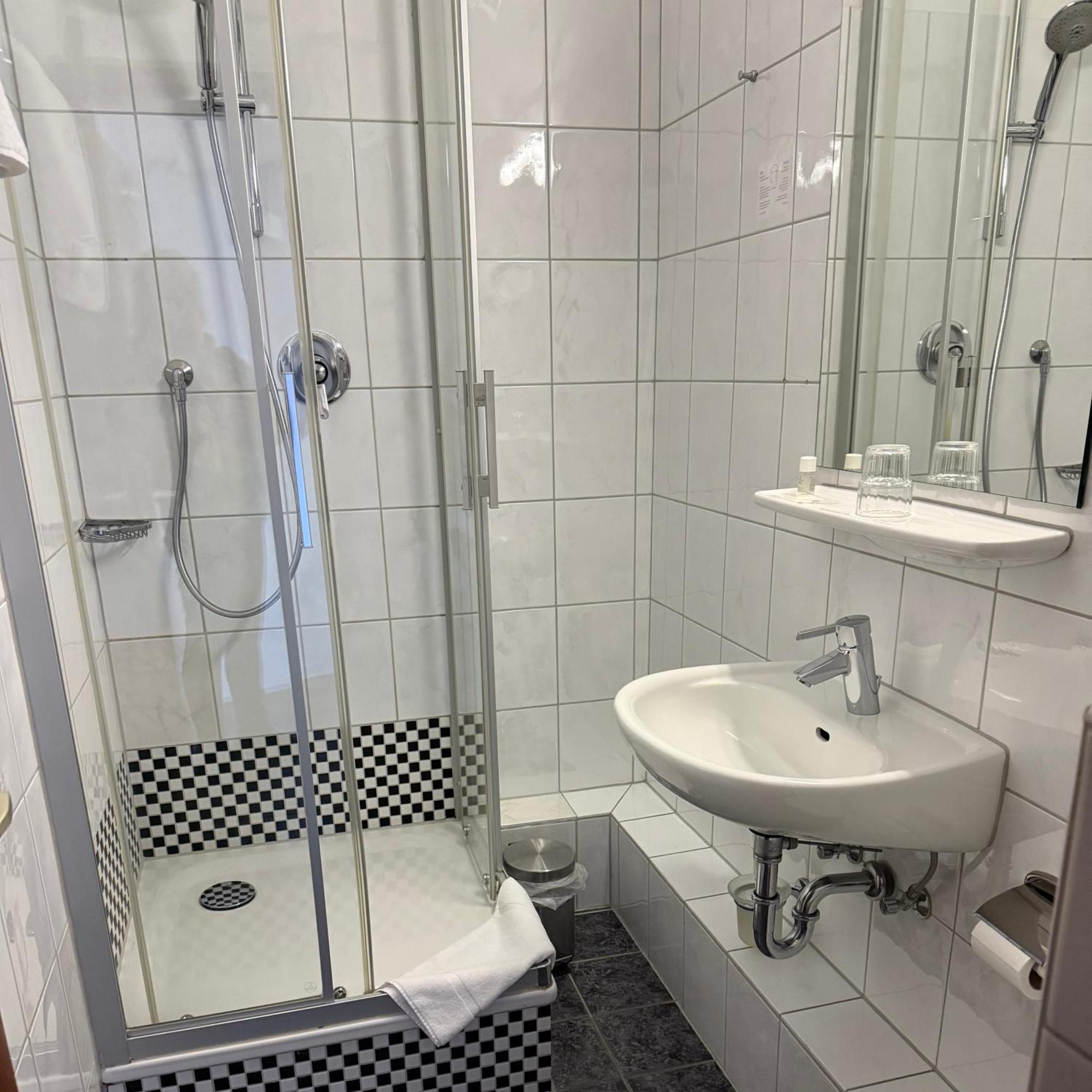 Standard Zweibettzimmer