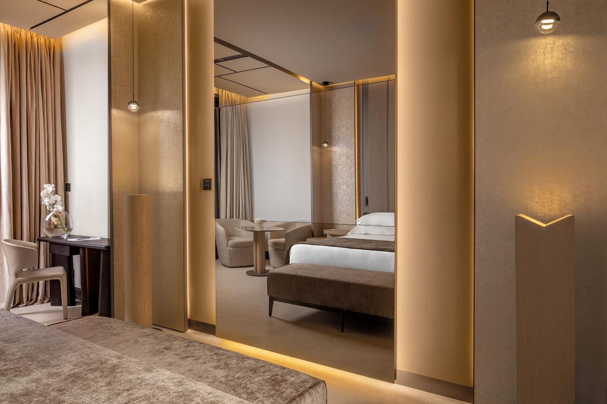 Junior Suite Upper Floor Private Pool