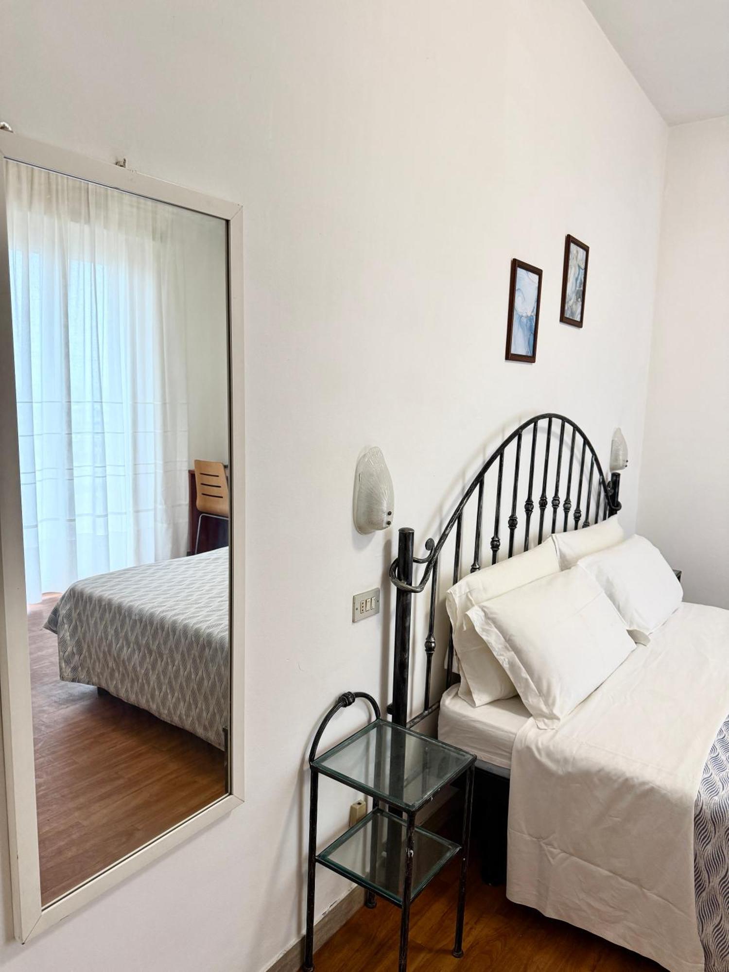 Triple Room Front Sea View