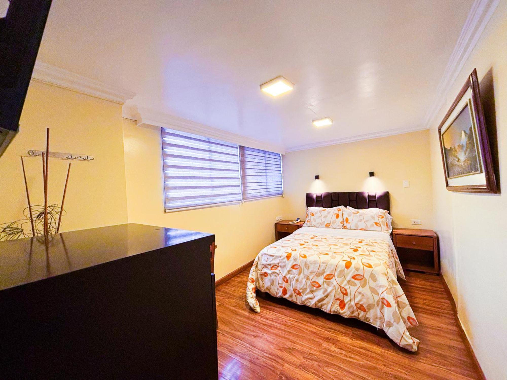Double Room Private Bathroom