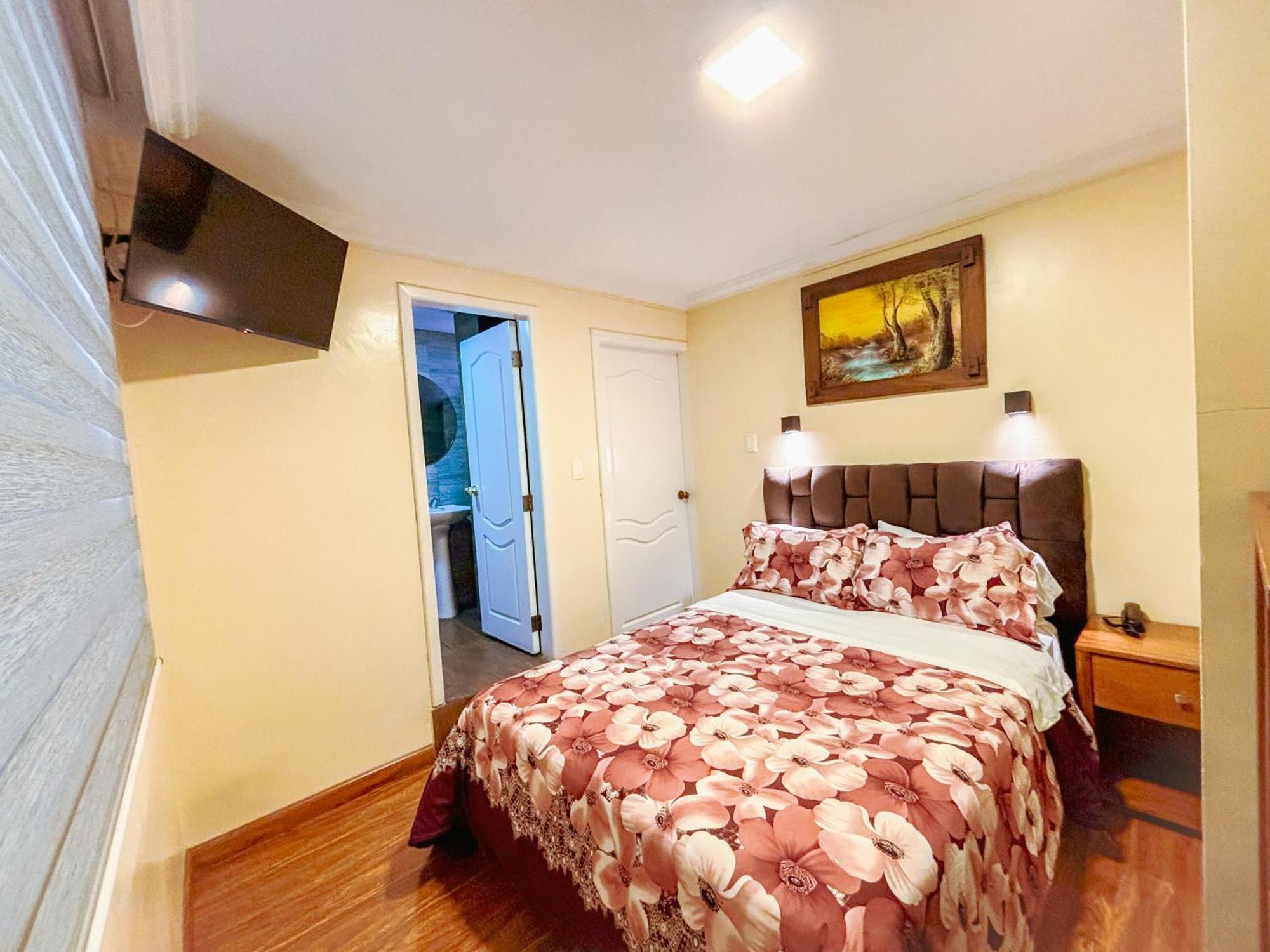 Single Room Private Bathroom