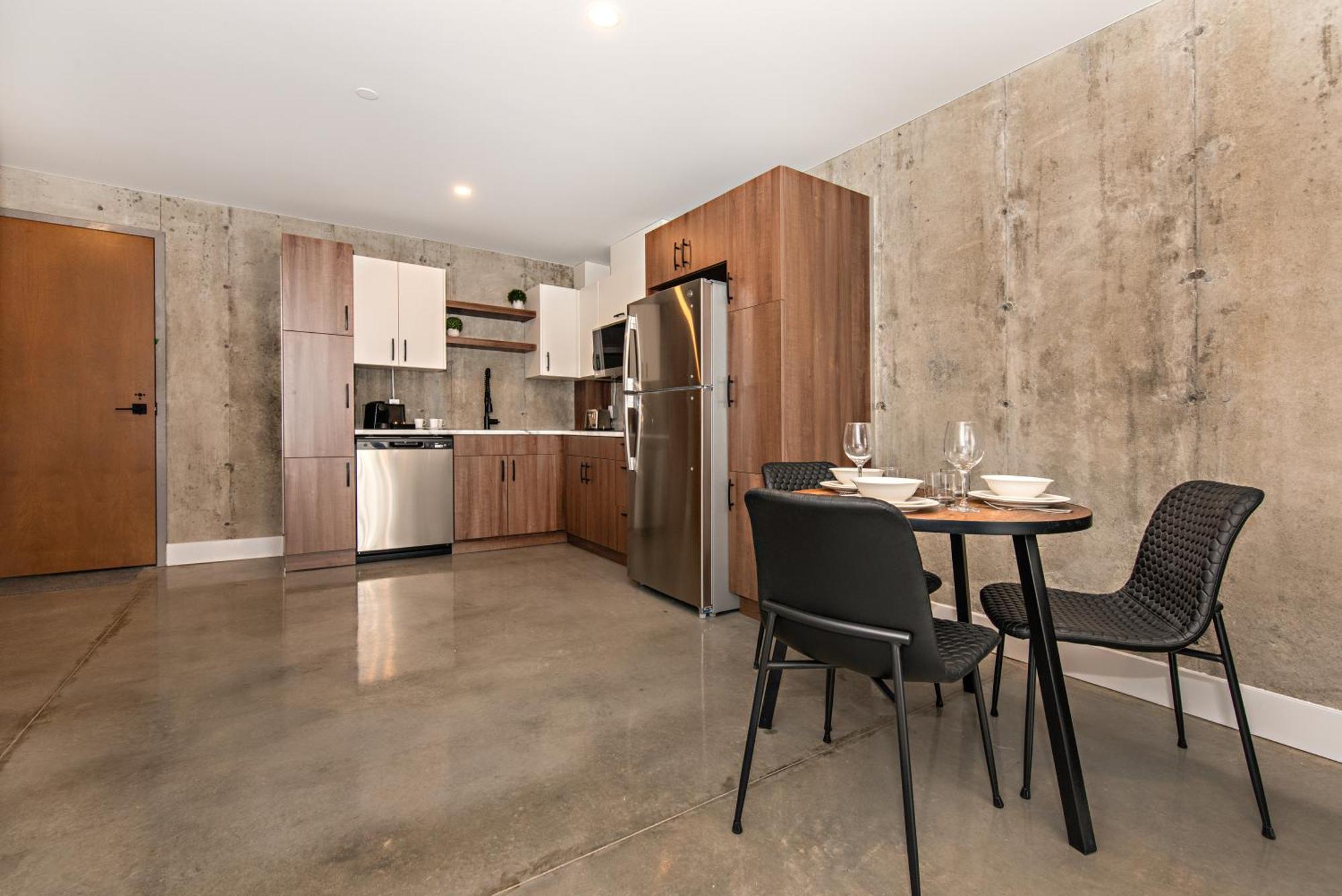 One-Bedroom Suite