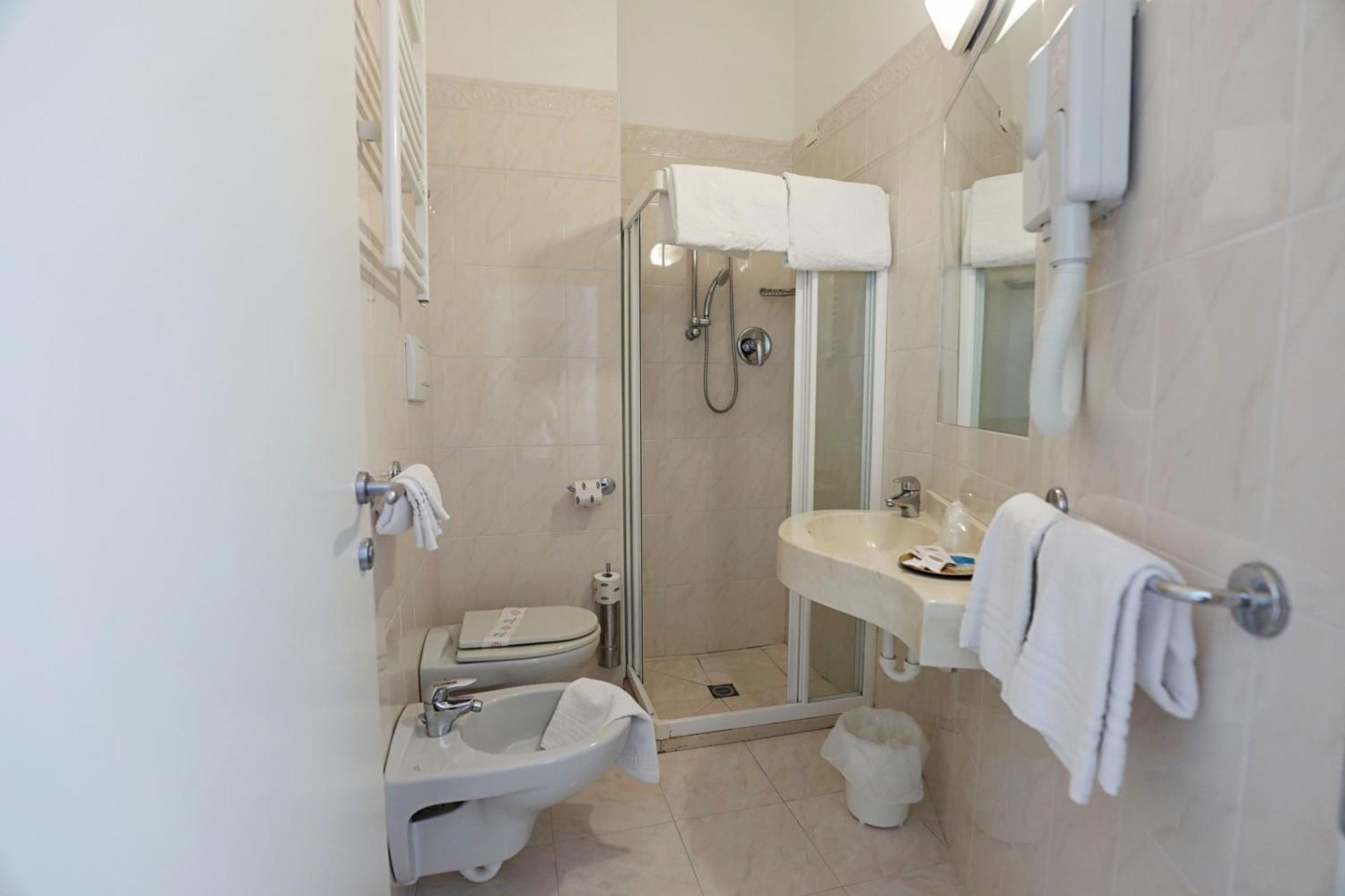 Deluxe Double Room Side Sea View