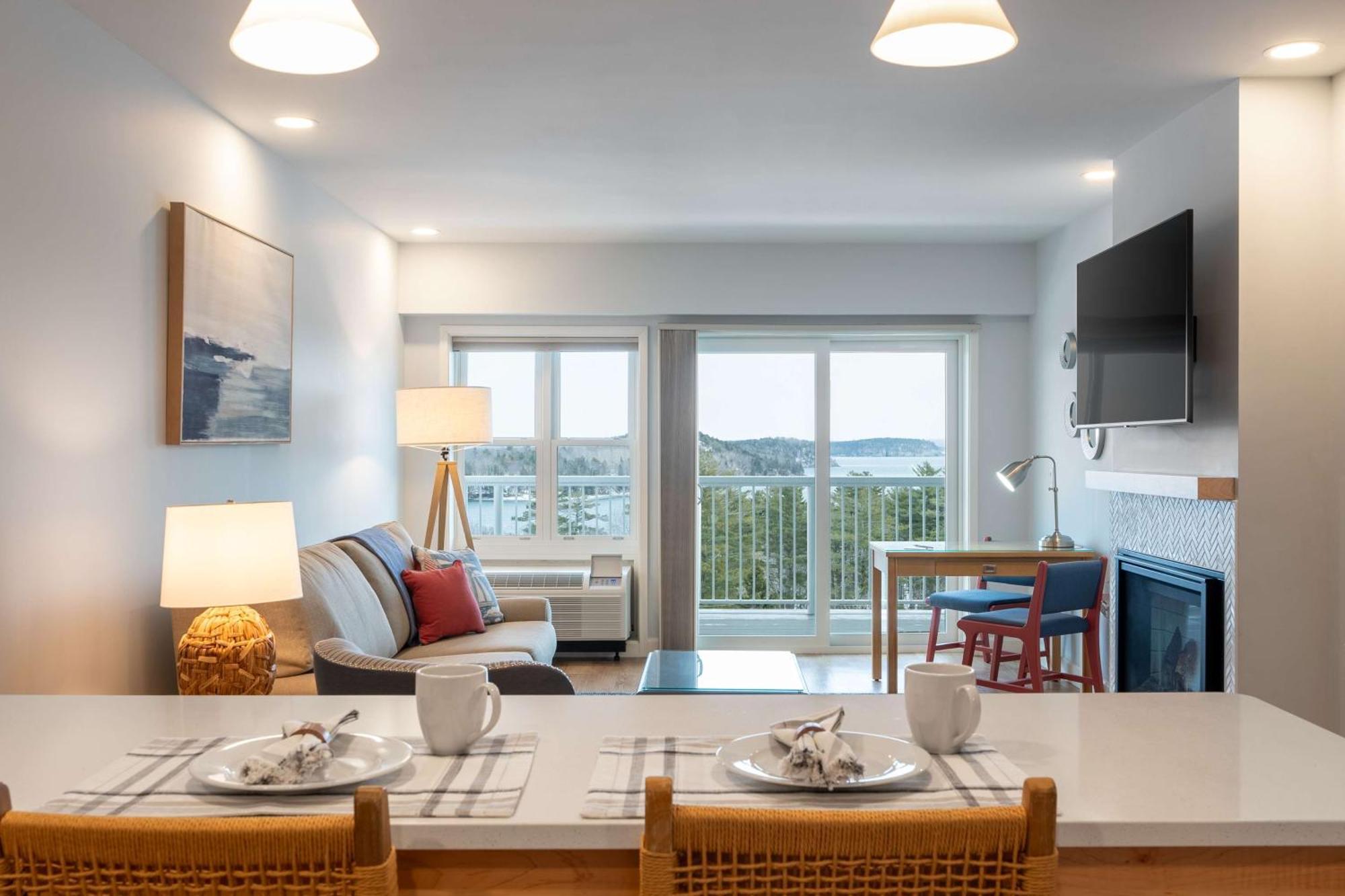 Eden | King Condo | Premium Ocean View