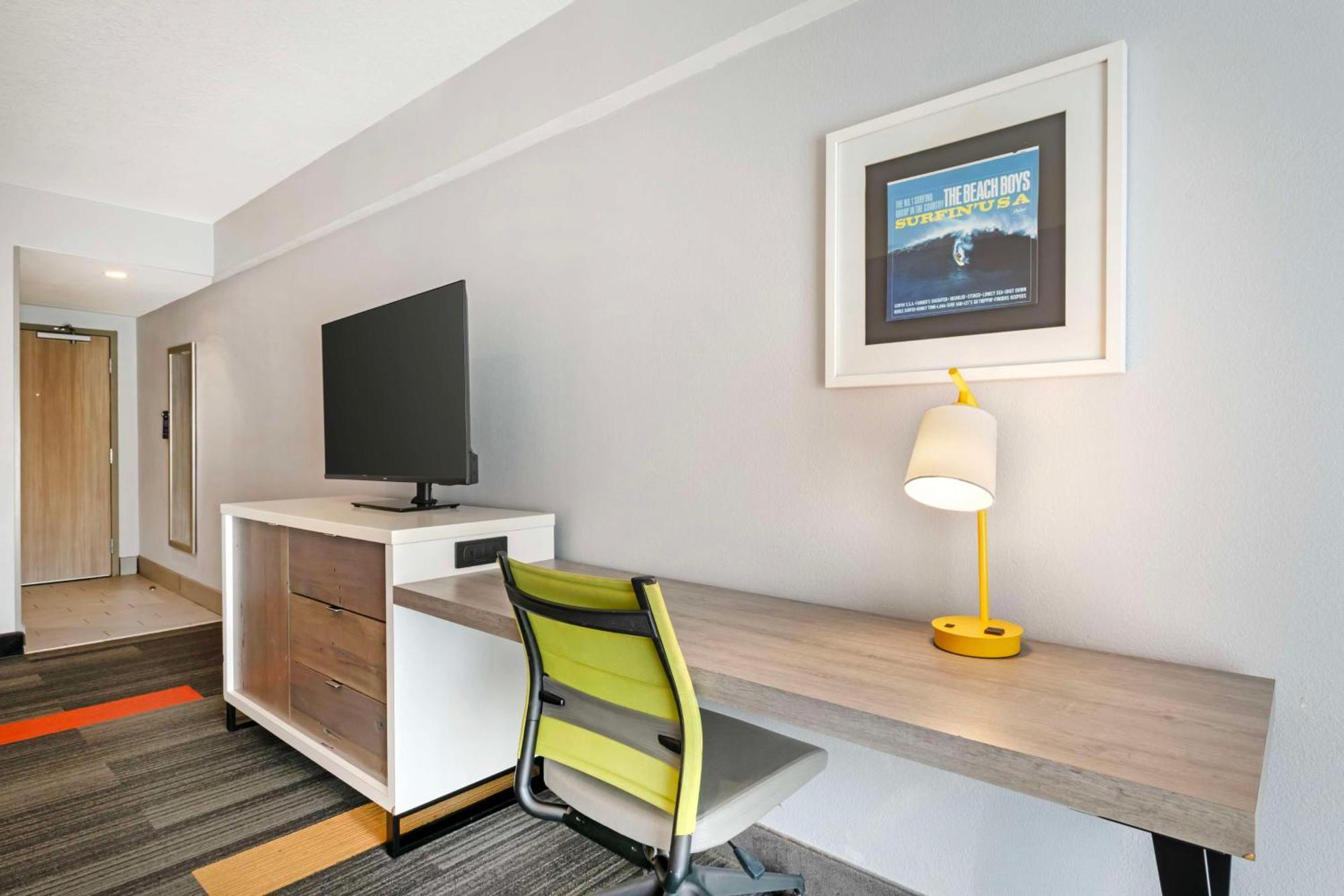 Zimmer mit 2 Queensize-Betten - Stadtblick