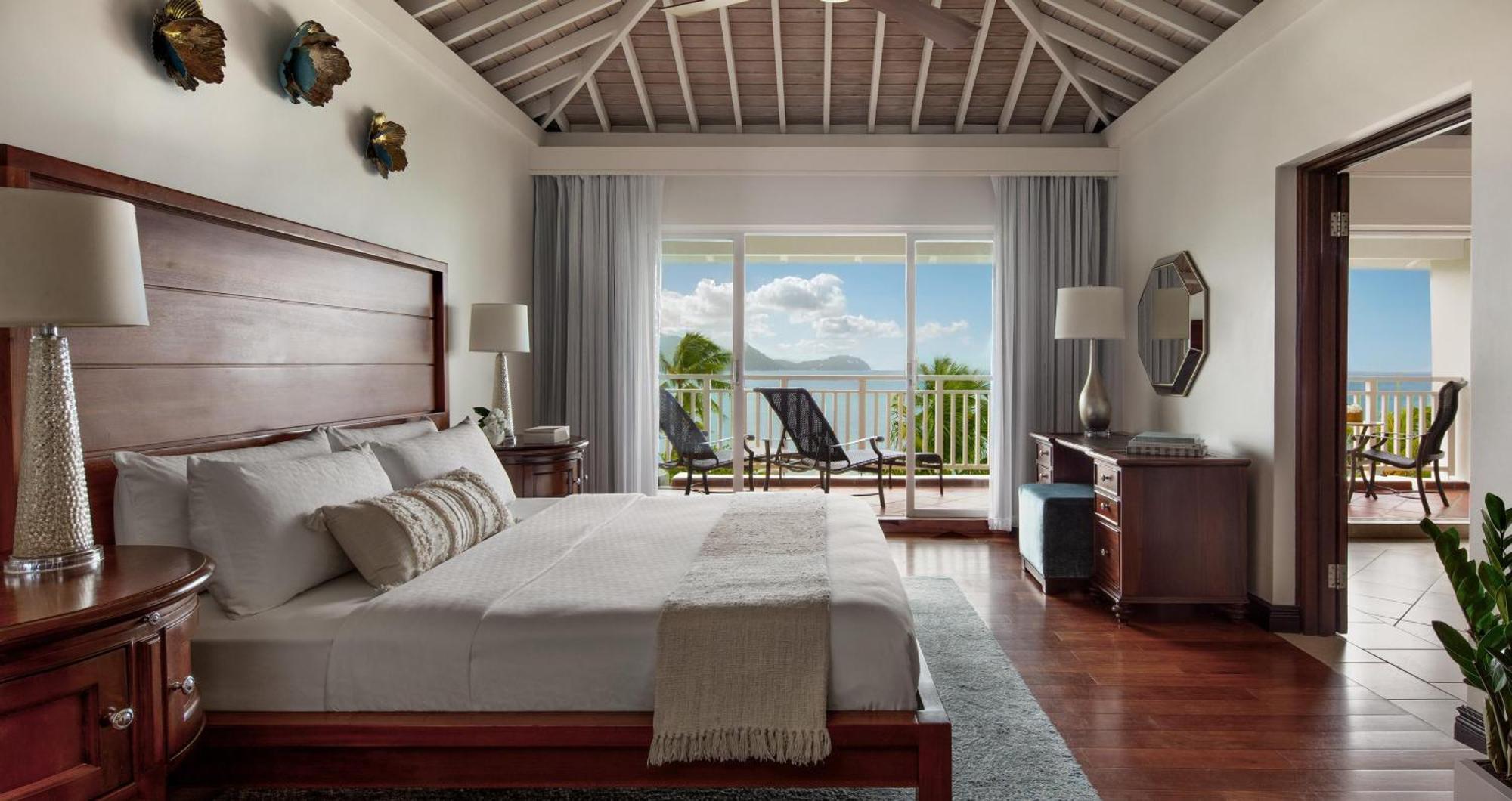 Caribbean Beachfront One Bedroom Butler Suite