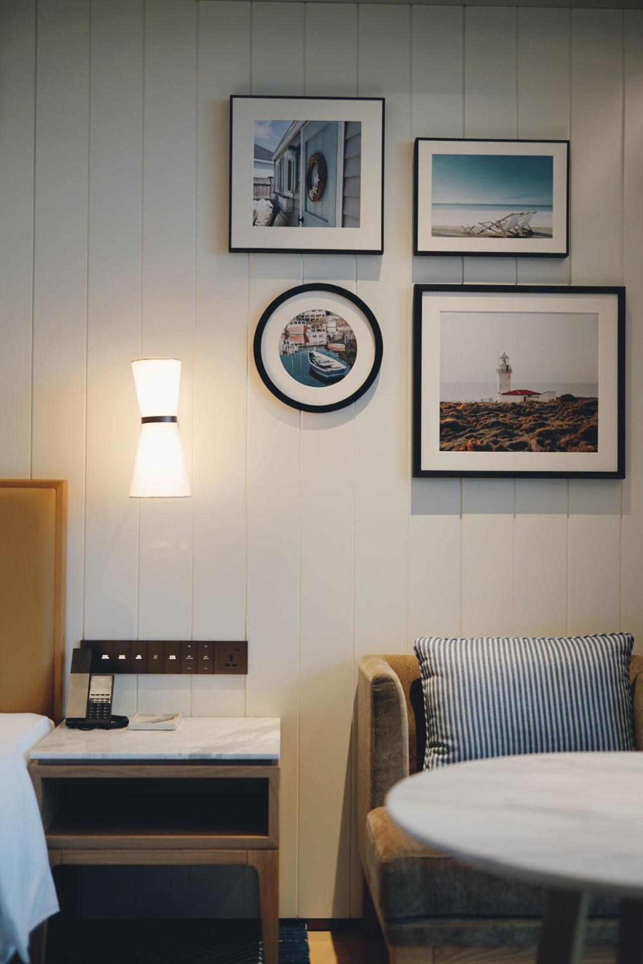 Premium Double Room with Two Single Beds, Balcony and Sea View