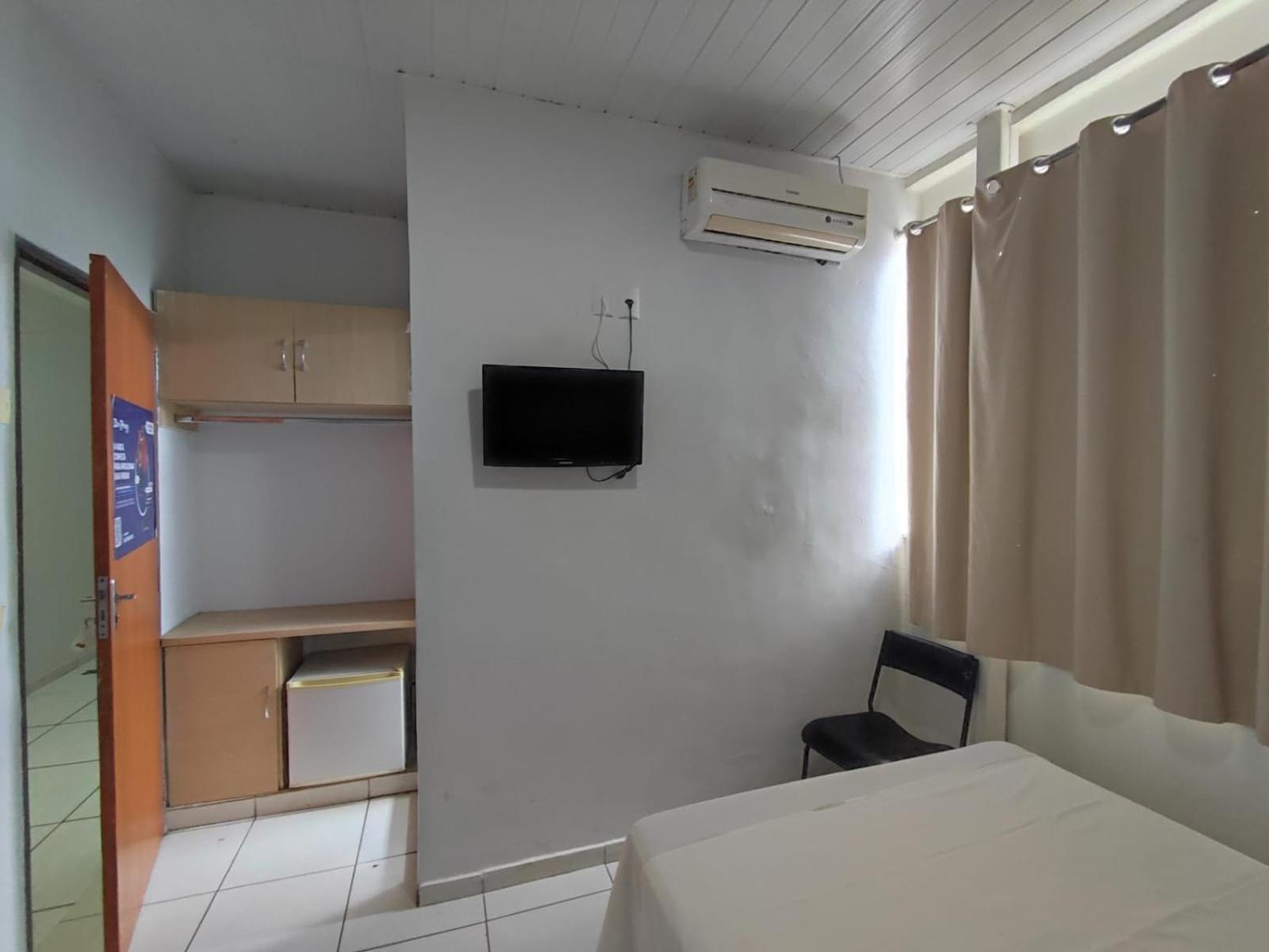 Quarto Individual com Banheiro