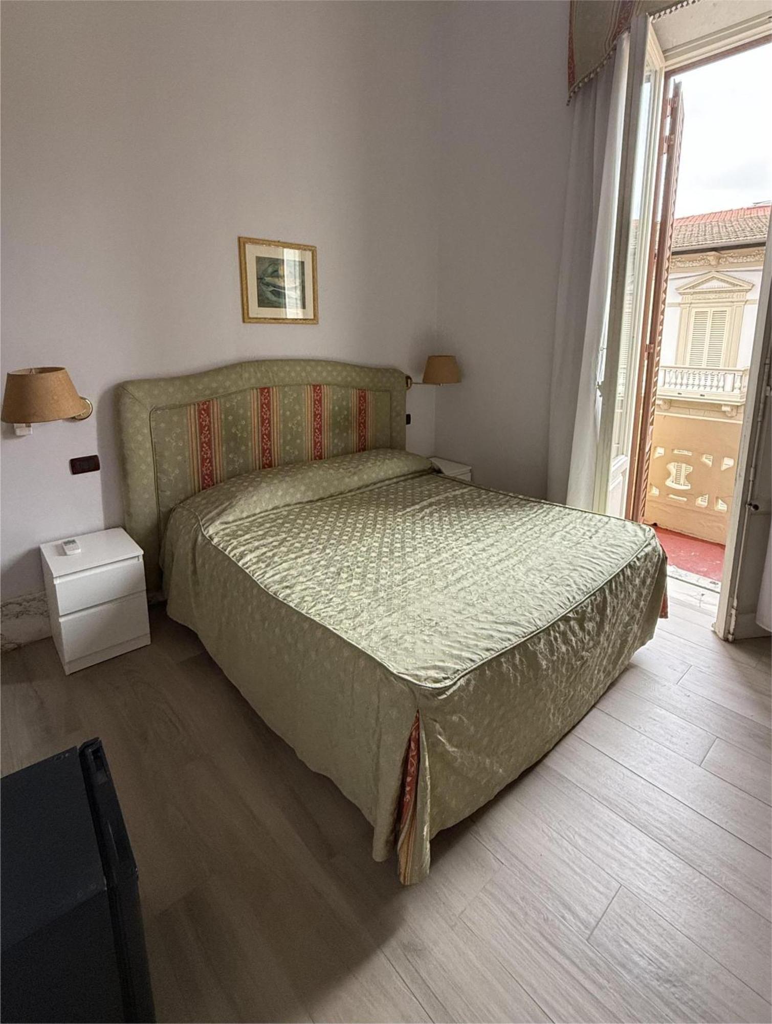 Deluxe Twin Room with Sea View