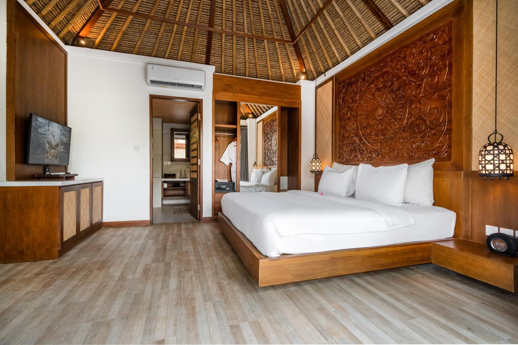 Two Bedroom Deluxe Private Pool Villa with Lunch and Shuttle Denpasar - Candidasa - Denpasar
