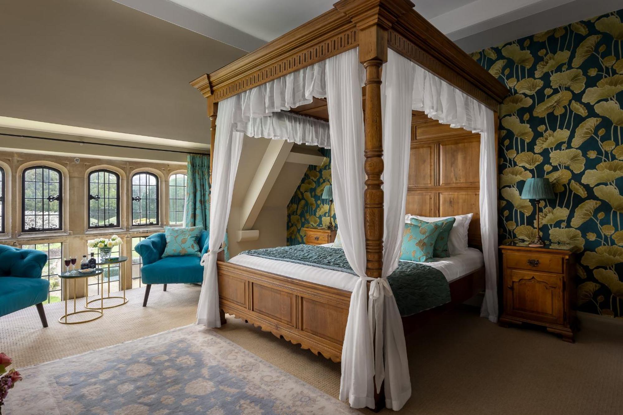 Standard King Room
