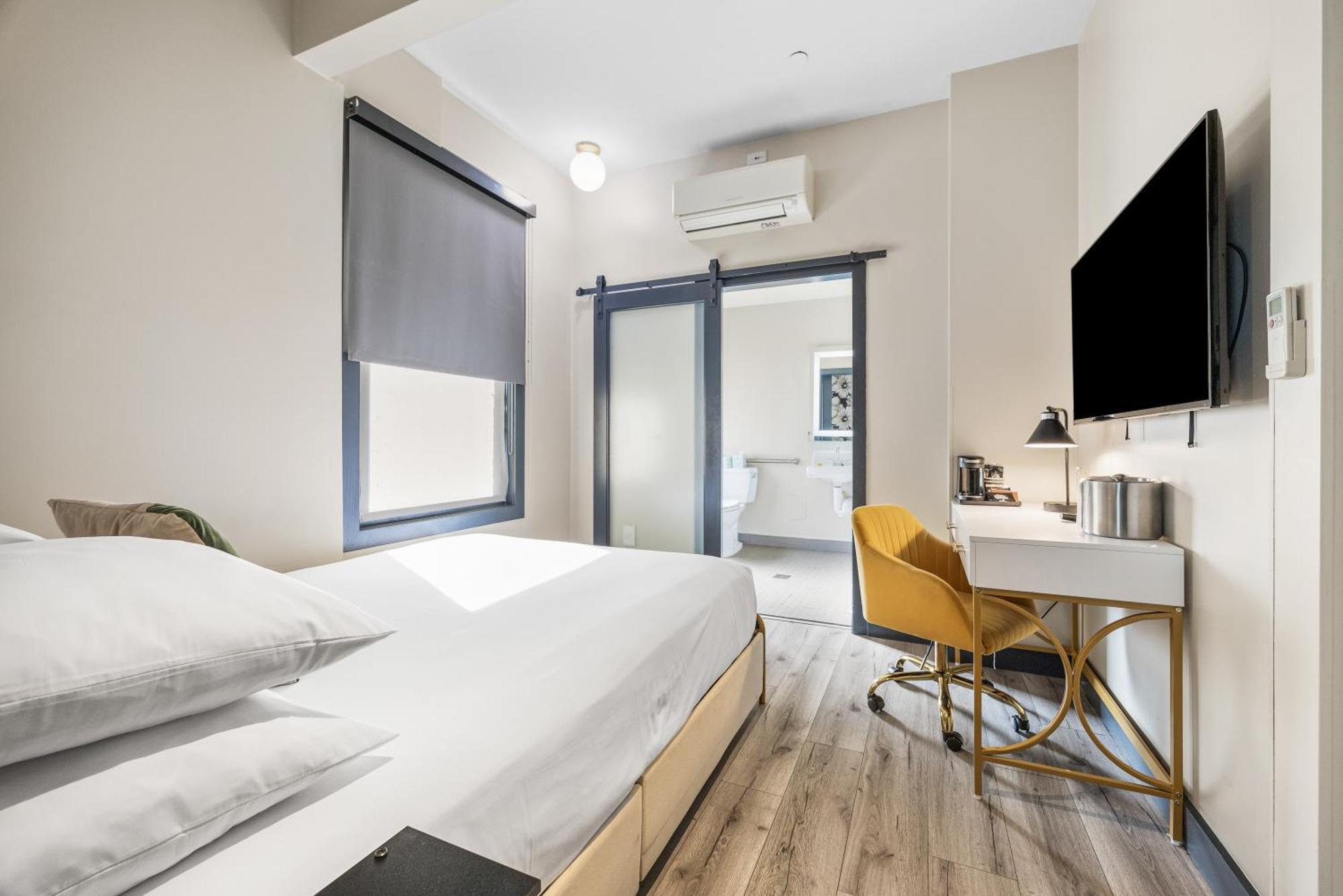 Twin Room Disability Access