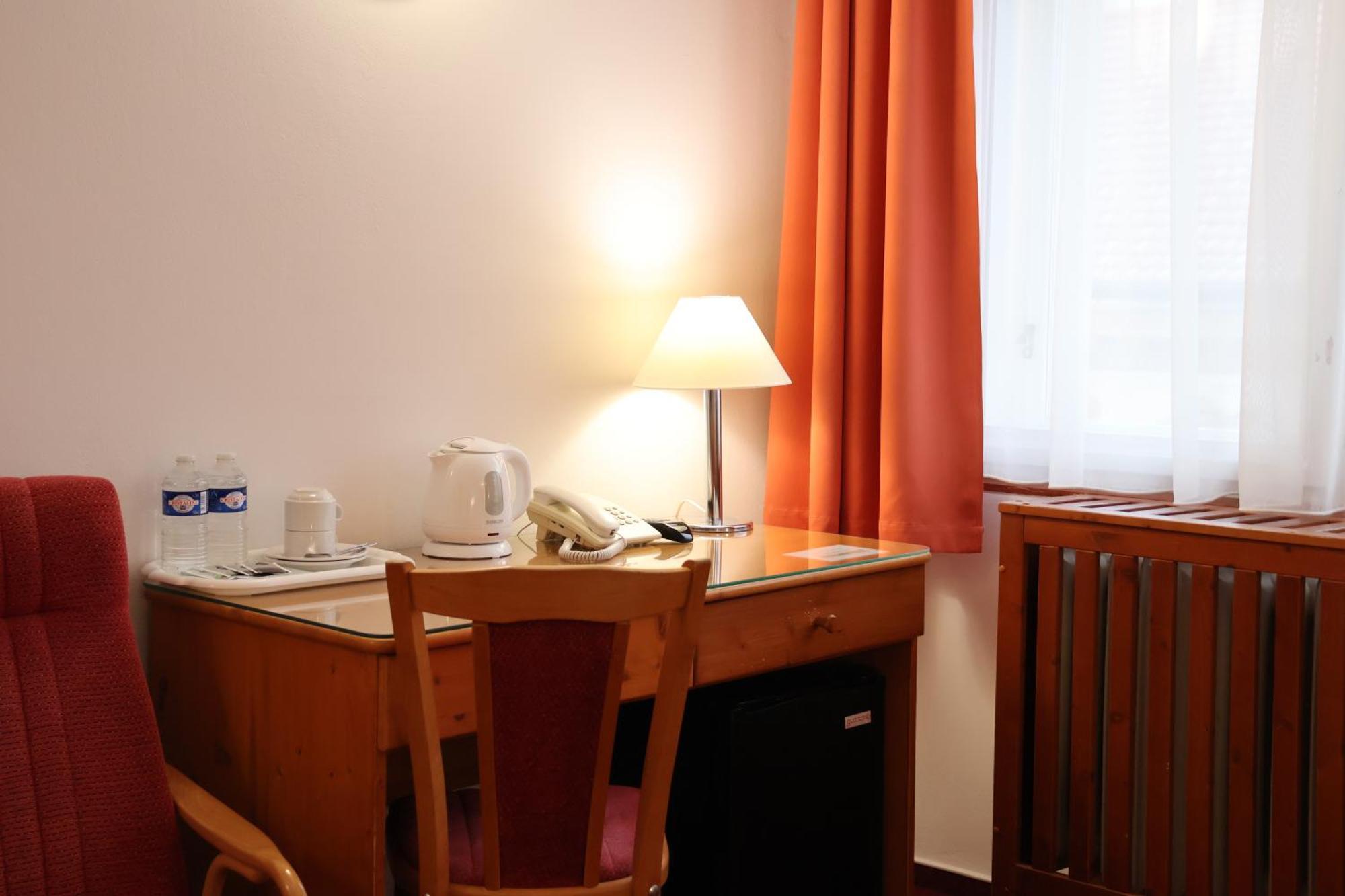 Double Room,1646410259:JPEG