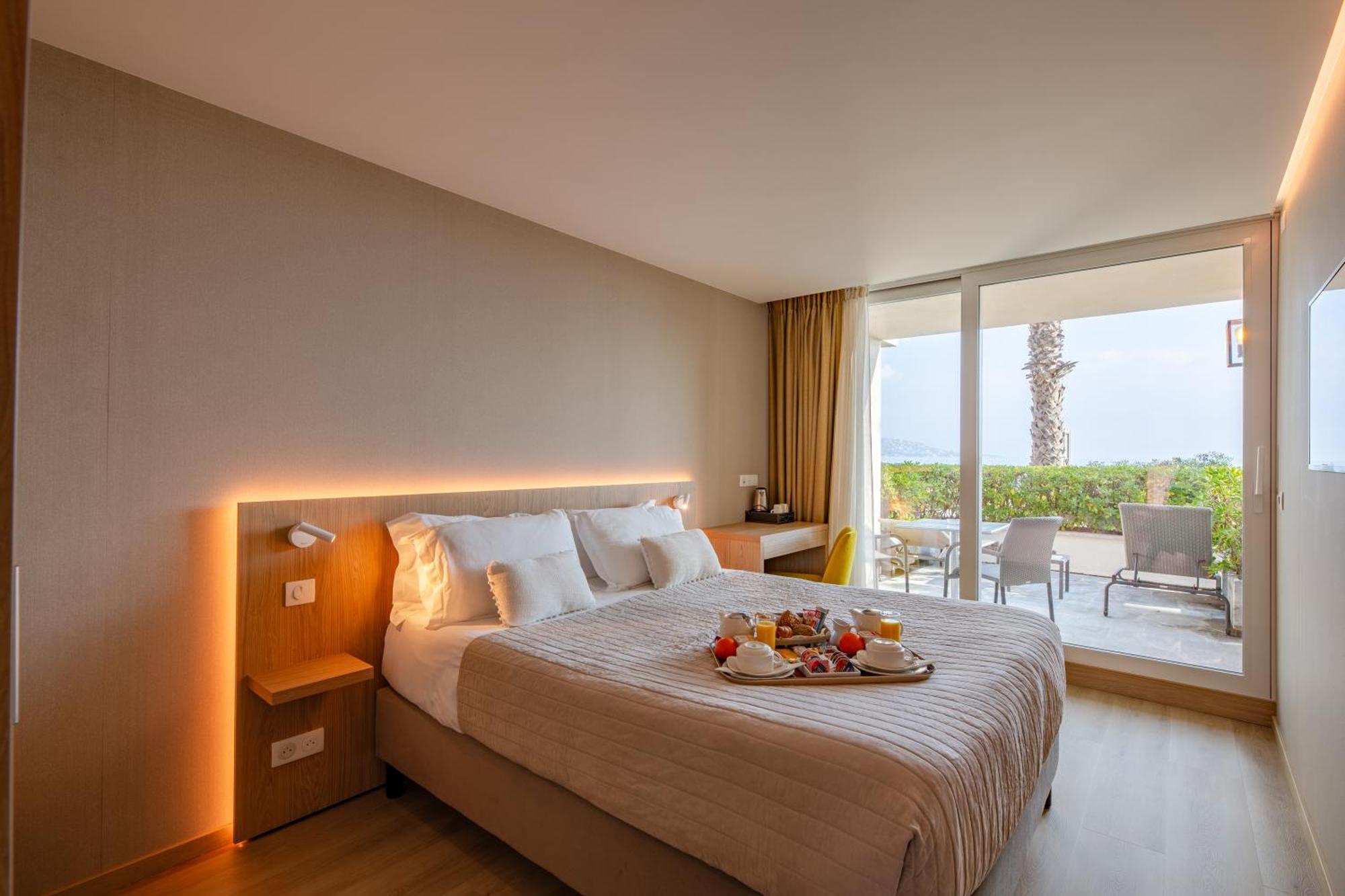 Chambre Double avec Vue sur Mer et Terrasse - Rez-de-Chaussée