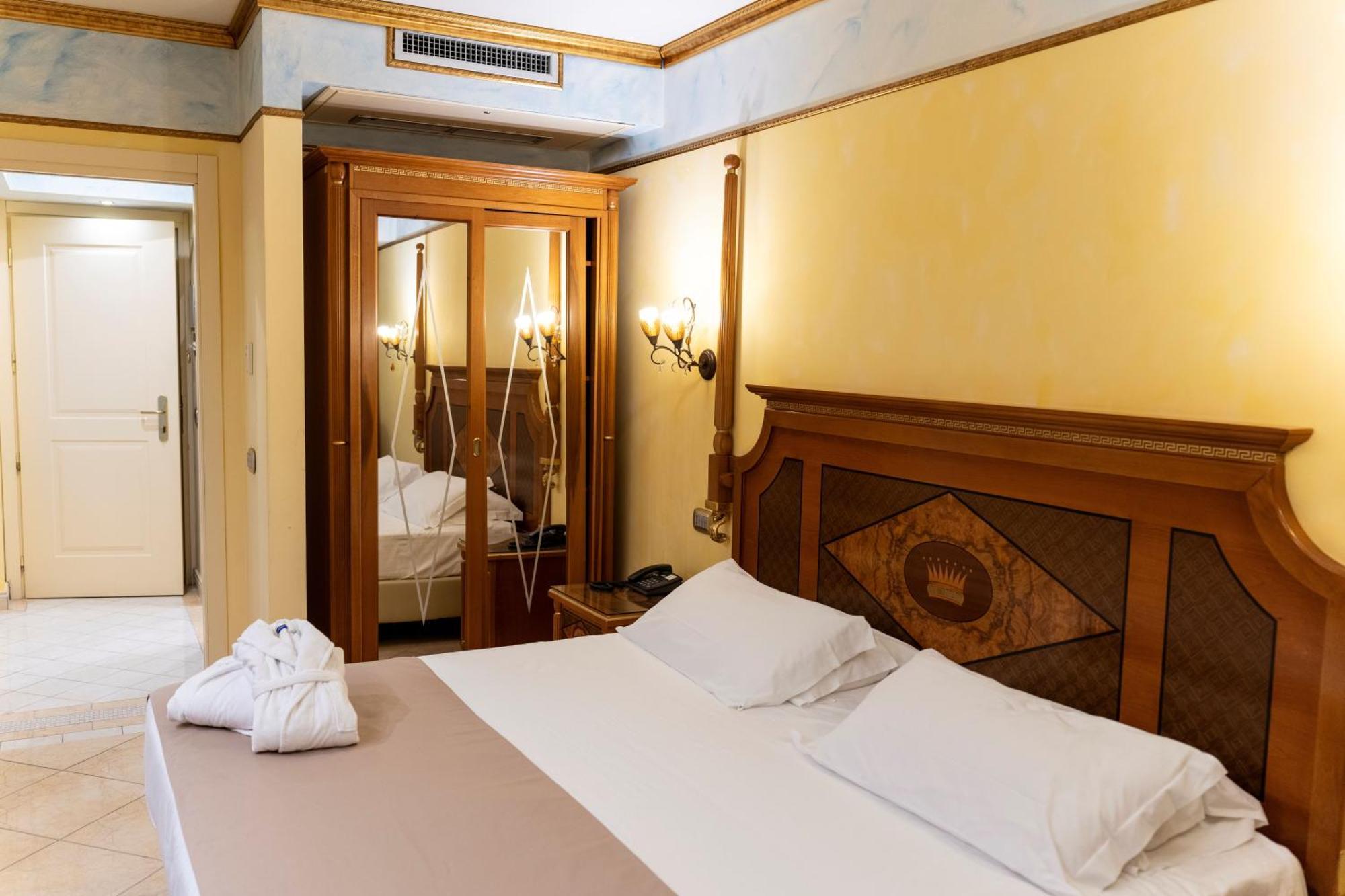 Double Room - Disability Access