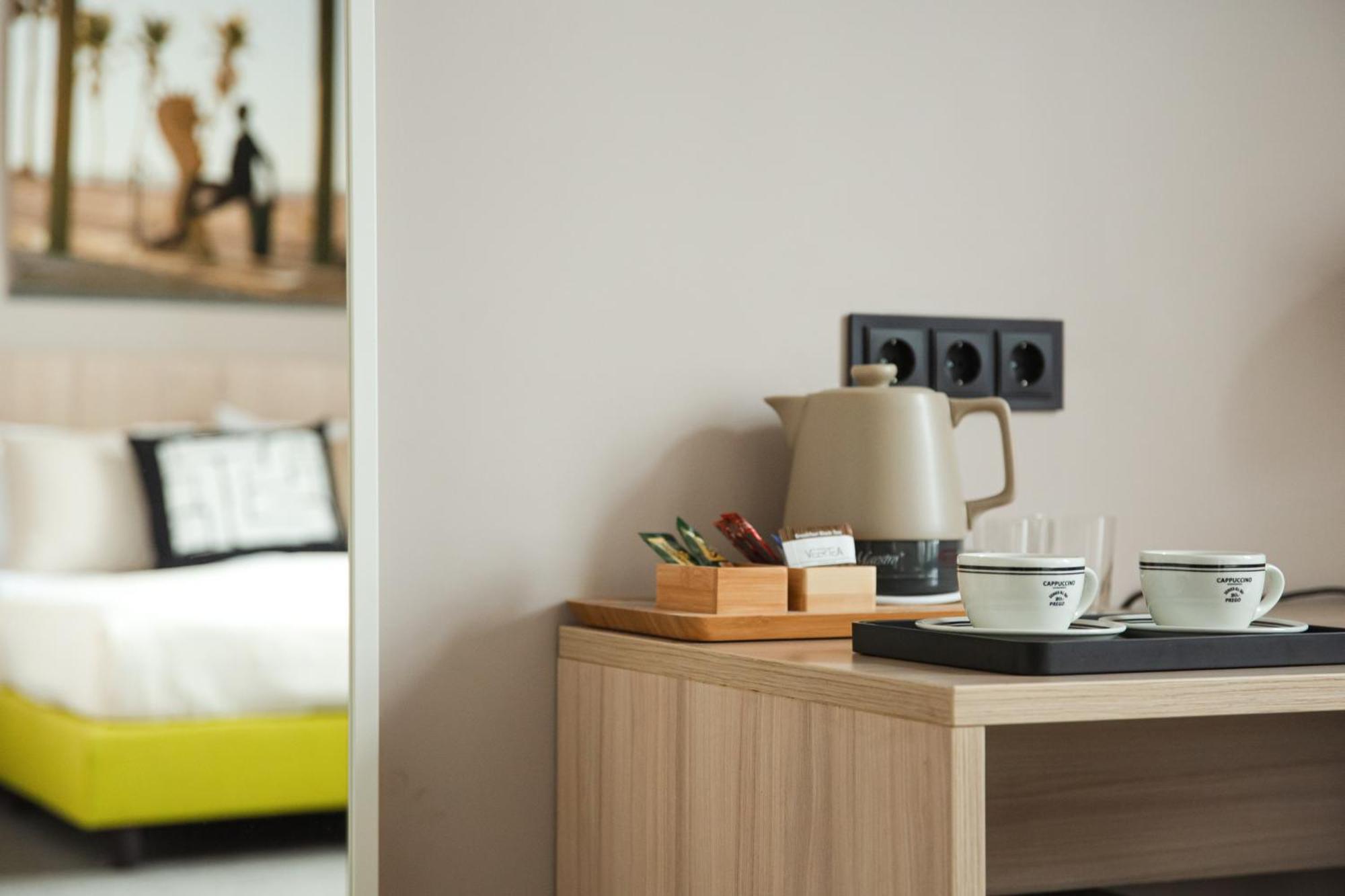 Refurbished Large Double Room,1646895039:JPEG