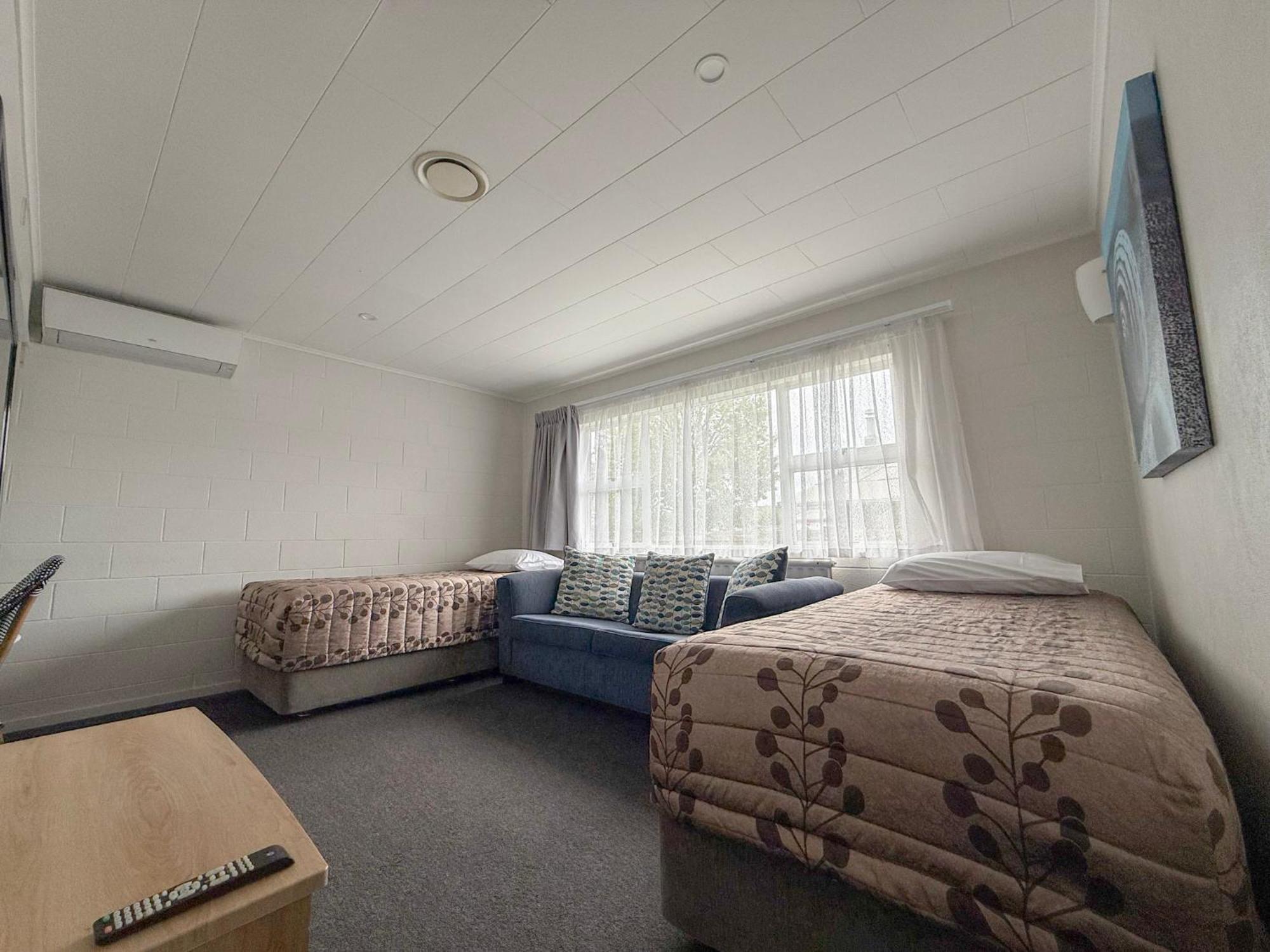 1 Bedroom Family Apartment