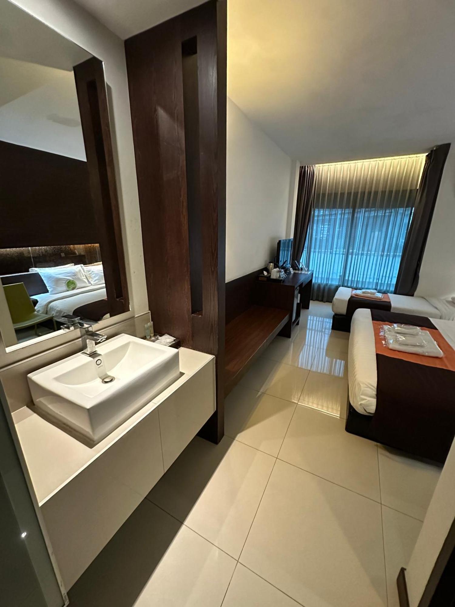 Deluxe Triple Room