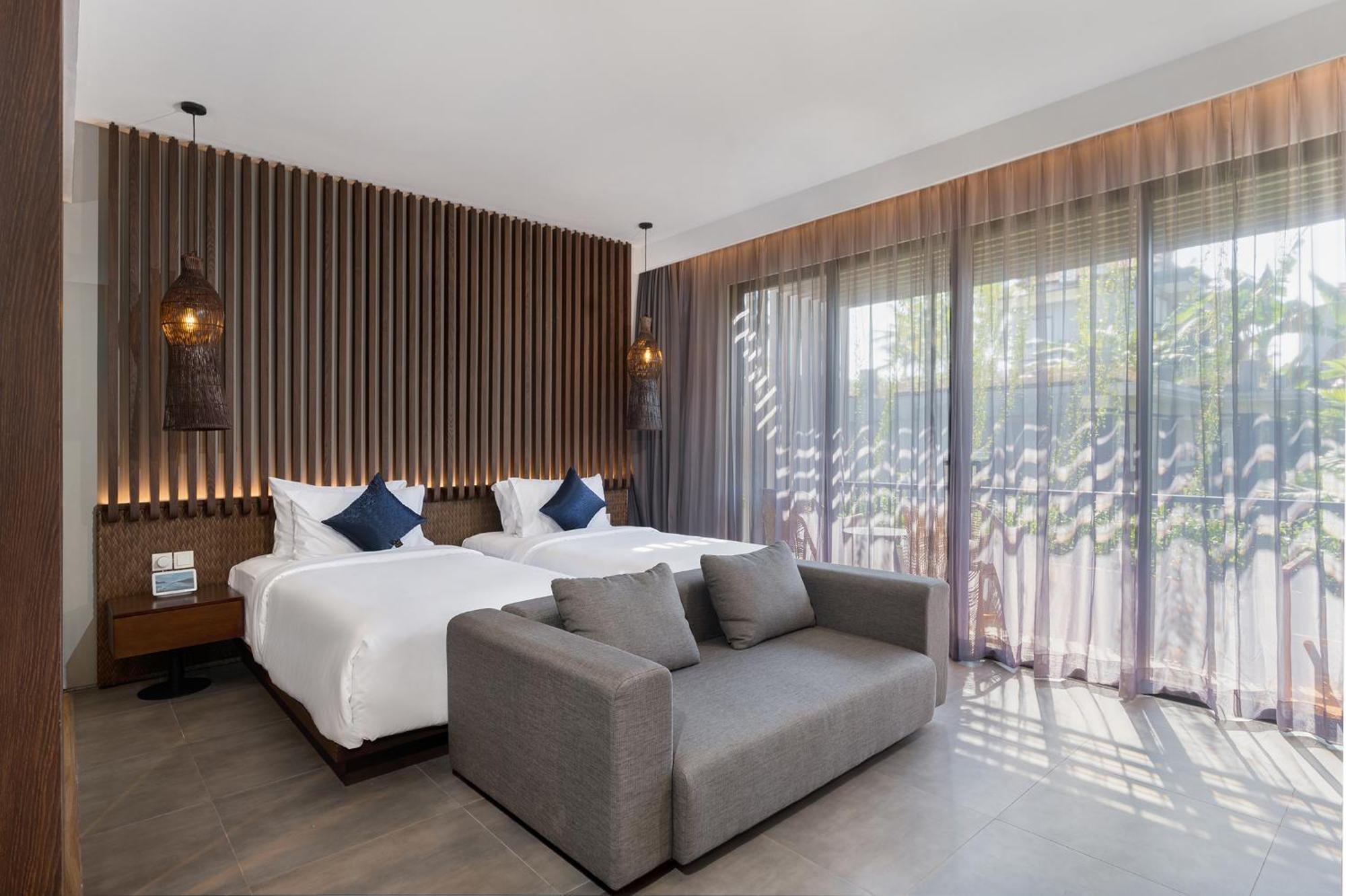 Suite with Balcony