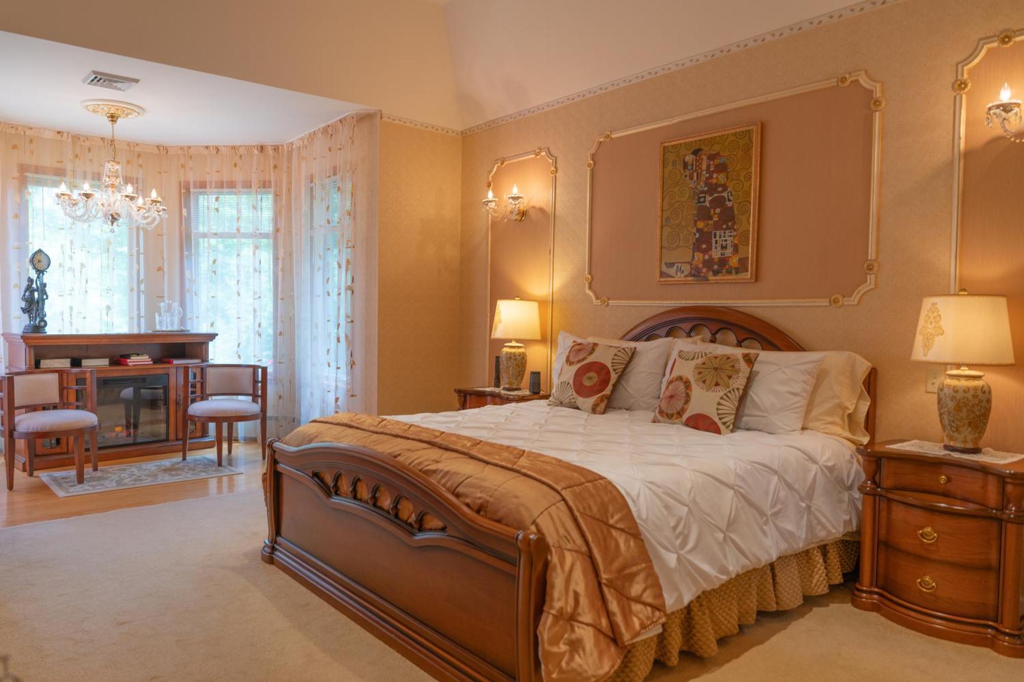 King Room with Spa Bath