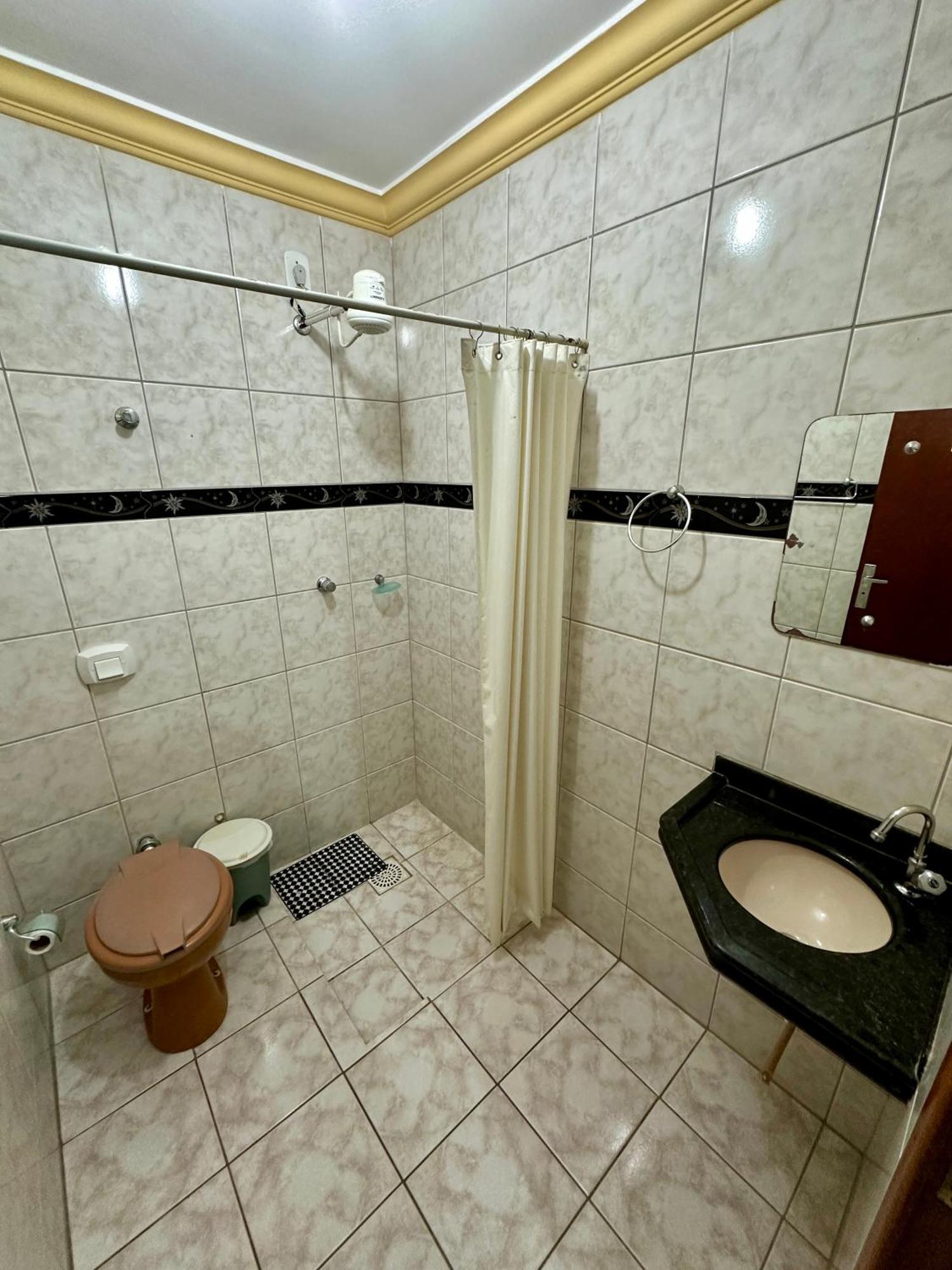 Quarto Duplo