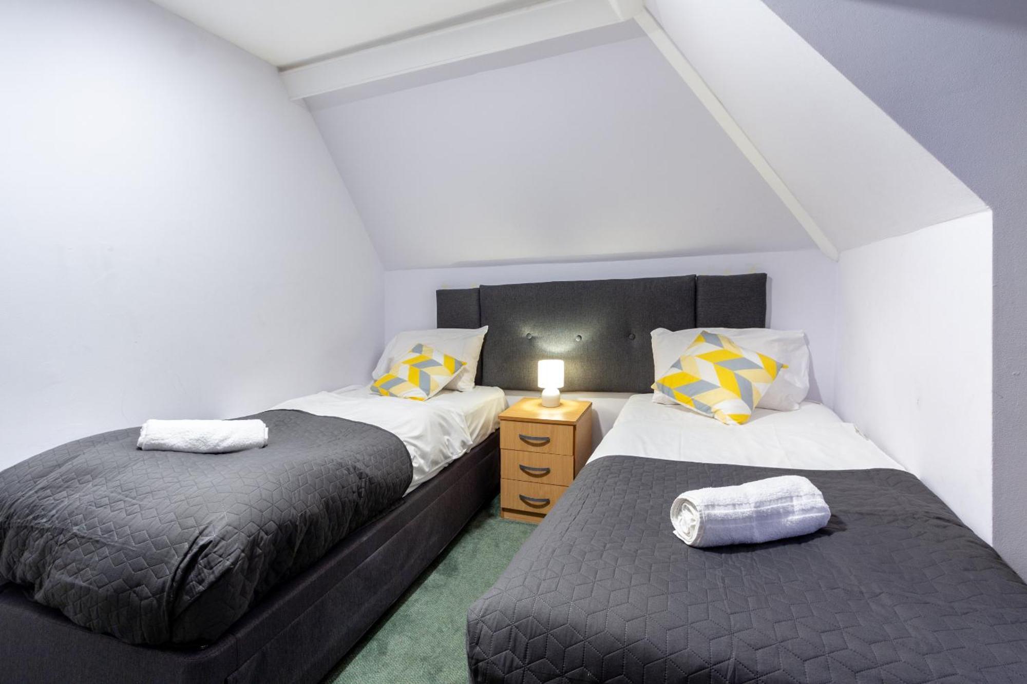 Budget Twin Room,1648557824:JPEG