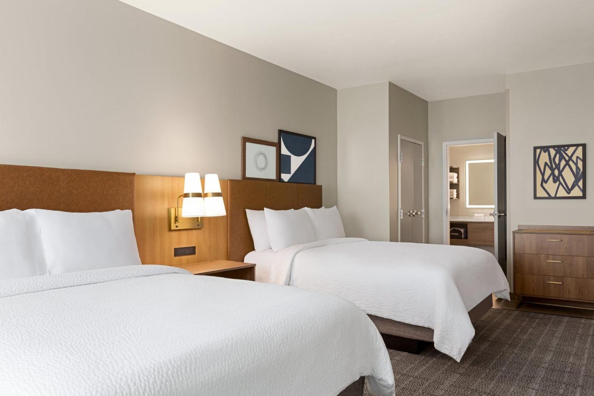 Studio Queen Suite with Two Queen Beds and Walk-In Shower