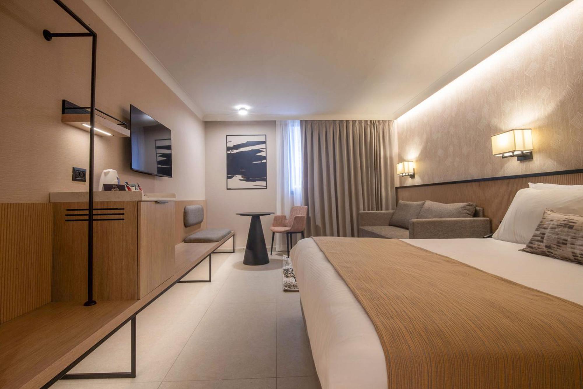 Junior Suite,1648892447:JPEG