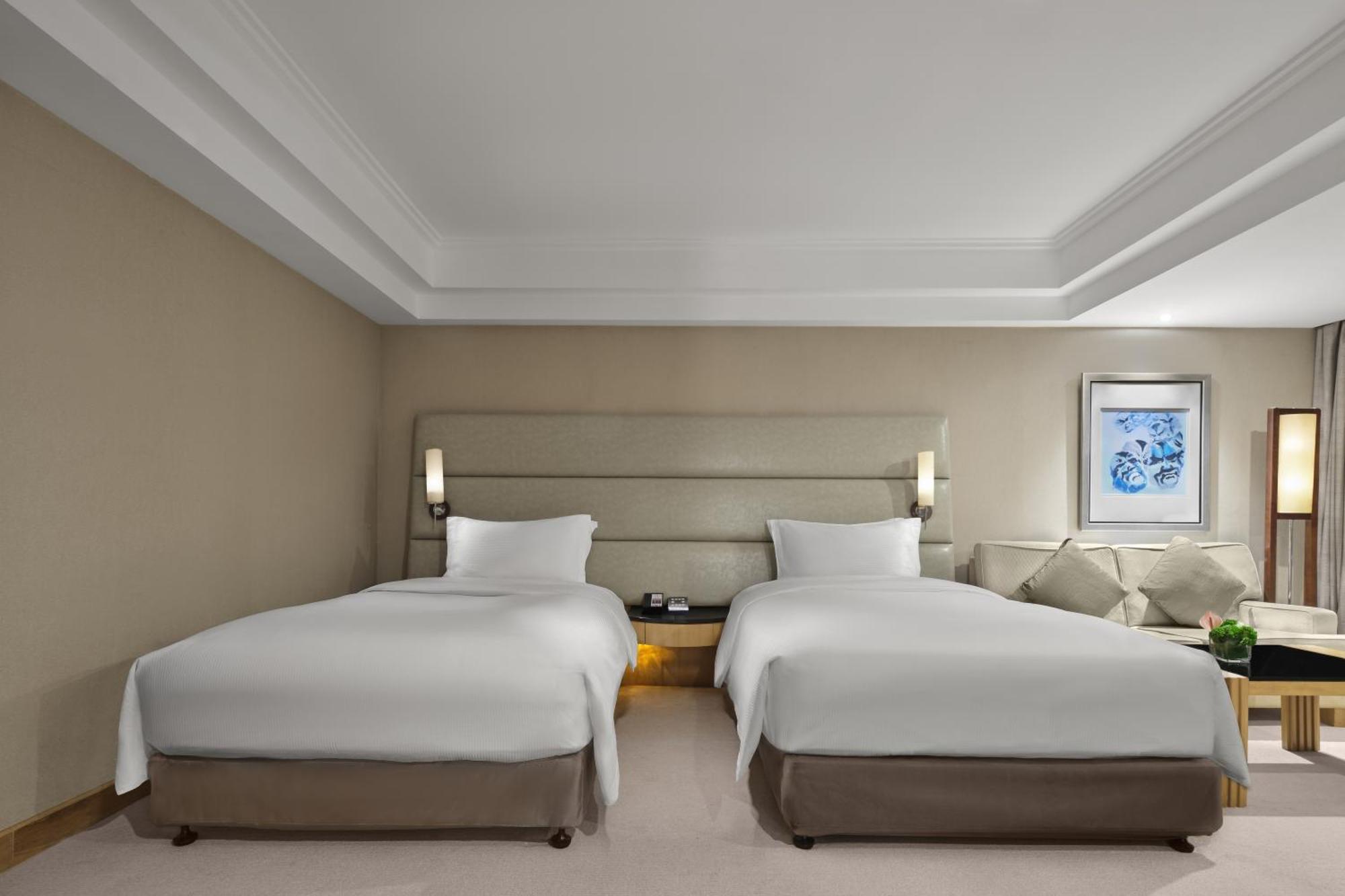 Executive Twin Room Access to Executive Lounge