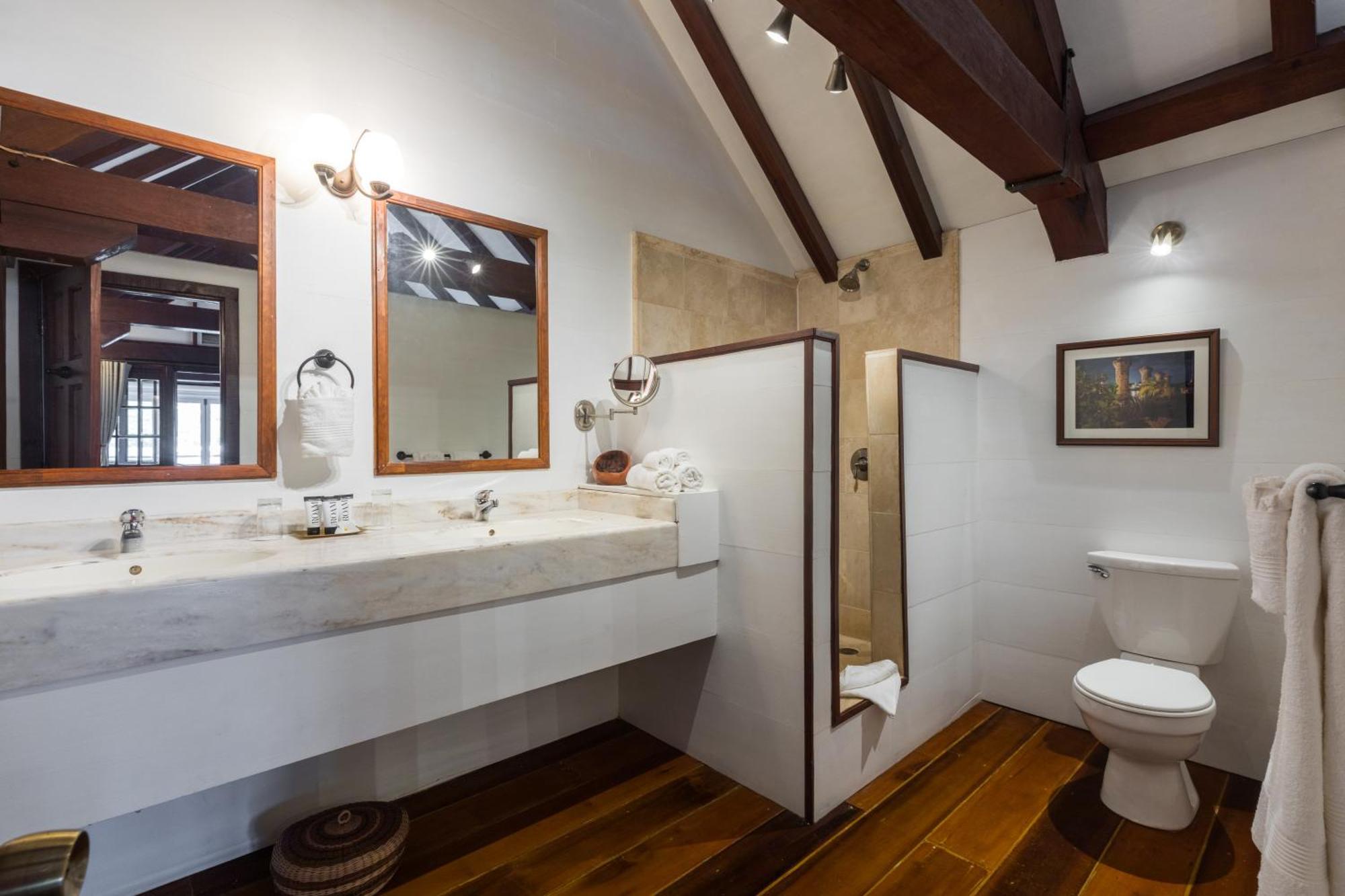 Admiral’s Deluxe Loft Suite with Sea View
