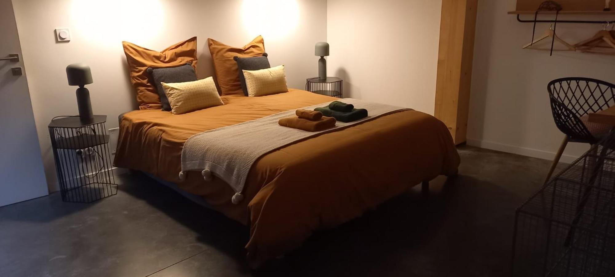 Suite avec Douche à l'Italienne Accessible en Fauteuil Roulant