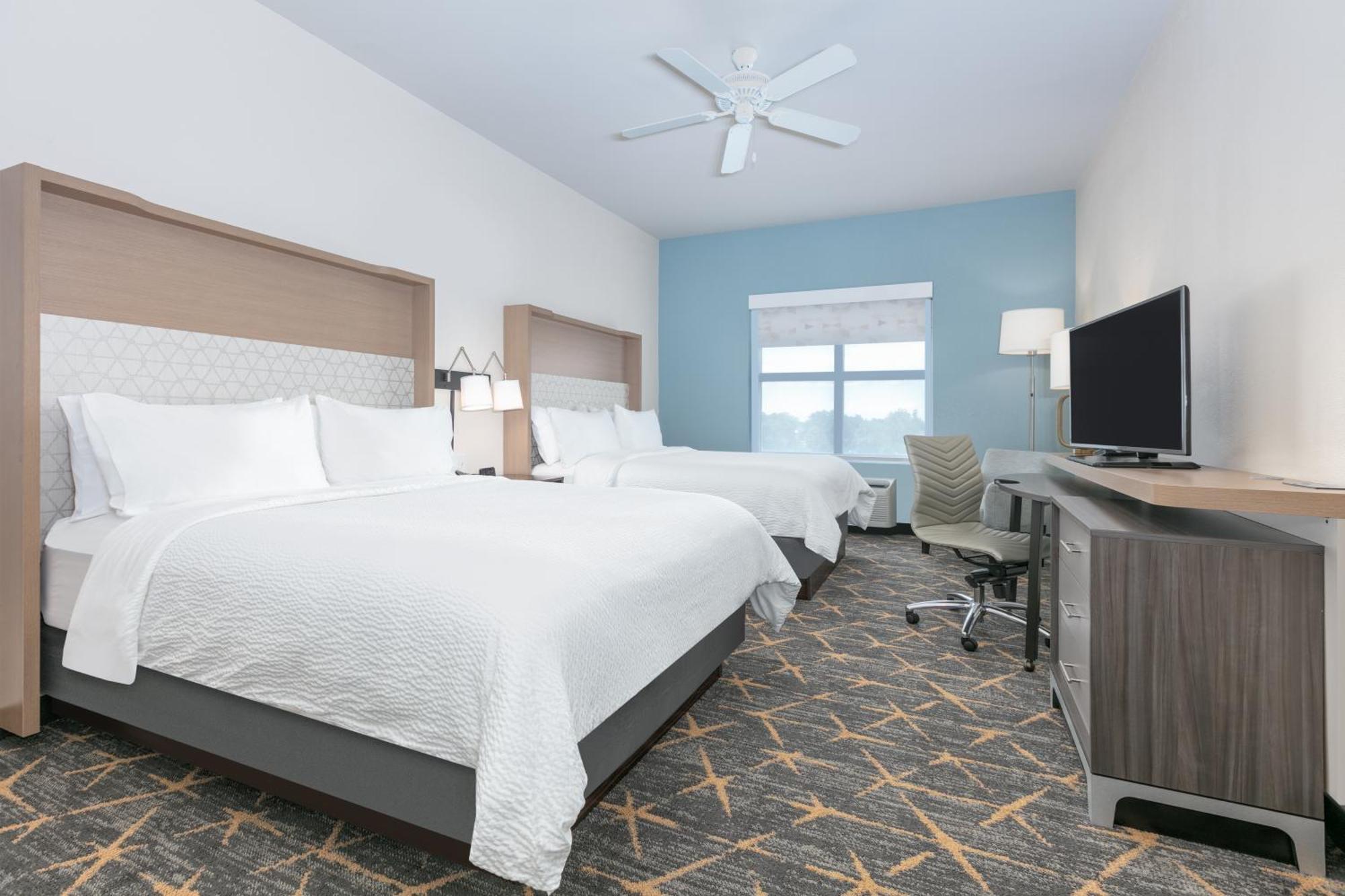 Standard Room Two Queen Beds
