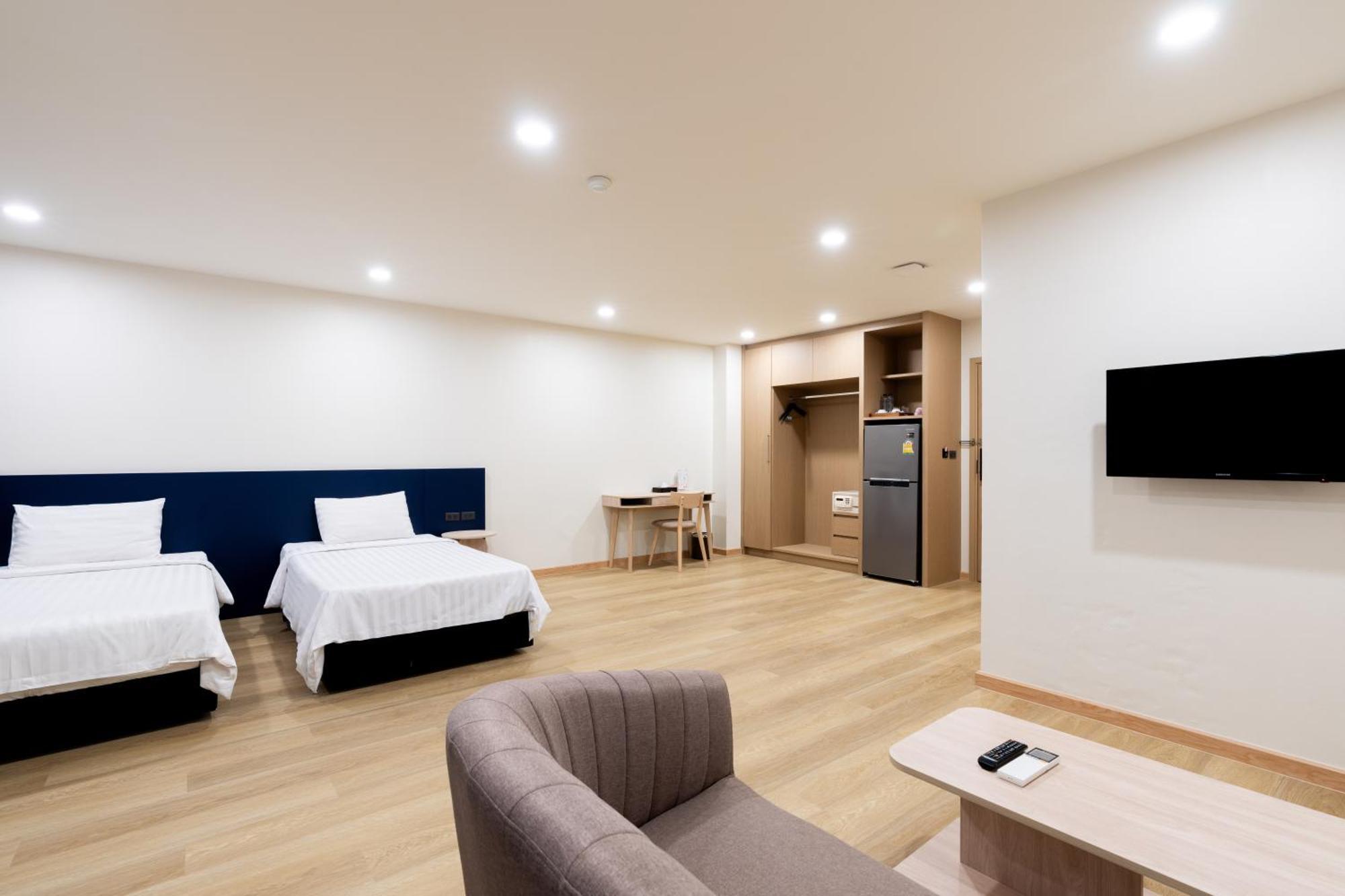 Large Double or Twin Room