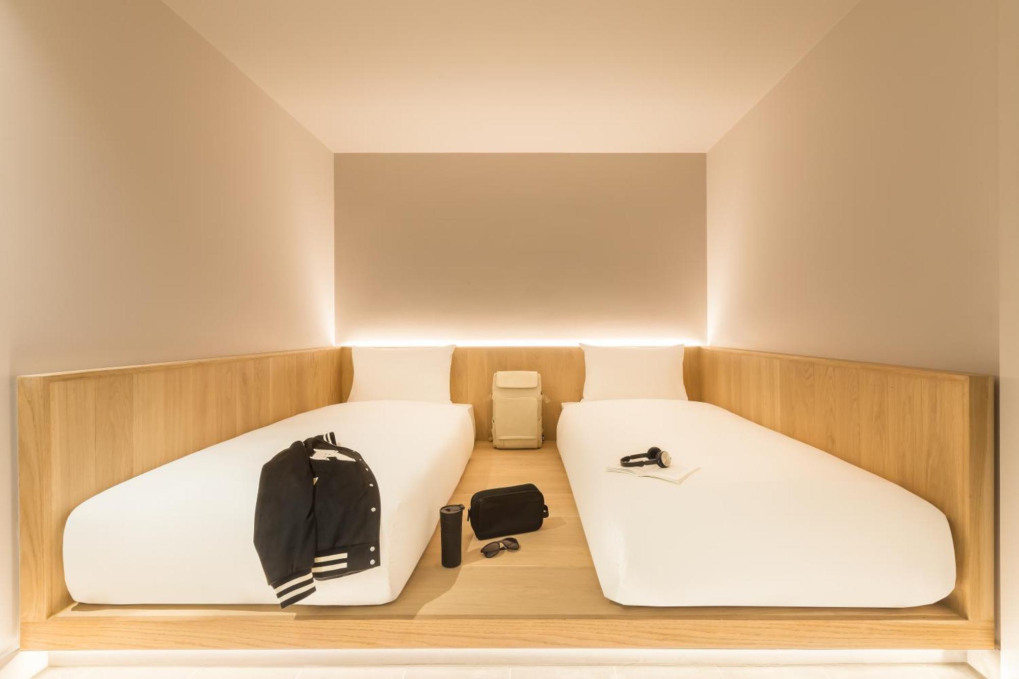 Cocoon 2 Twin,1692168573:JPEG