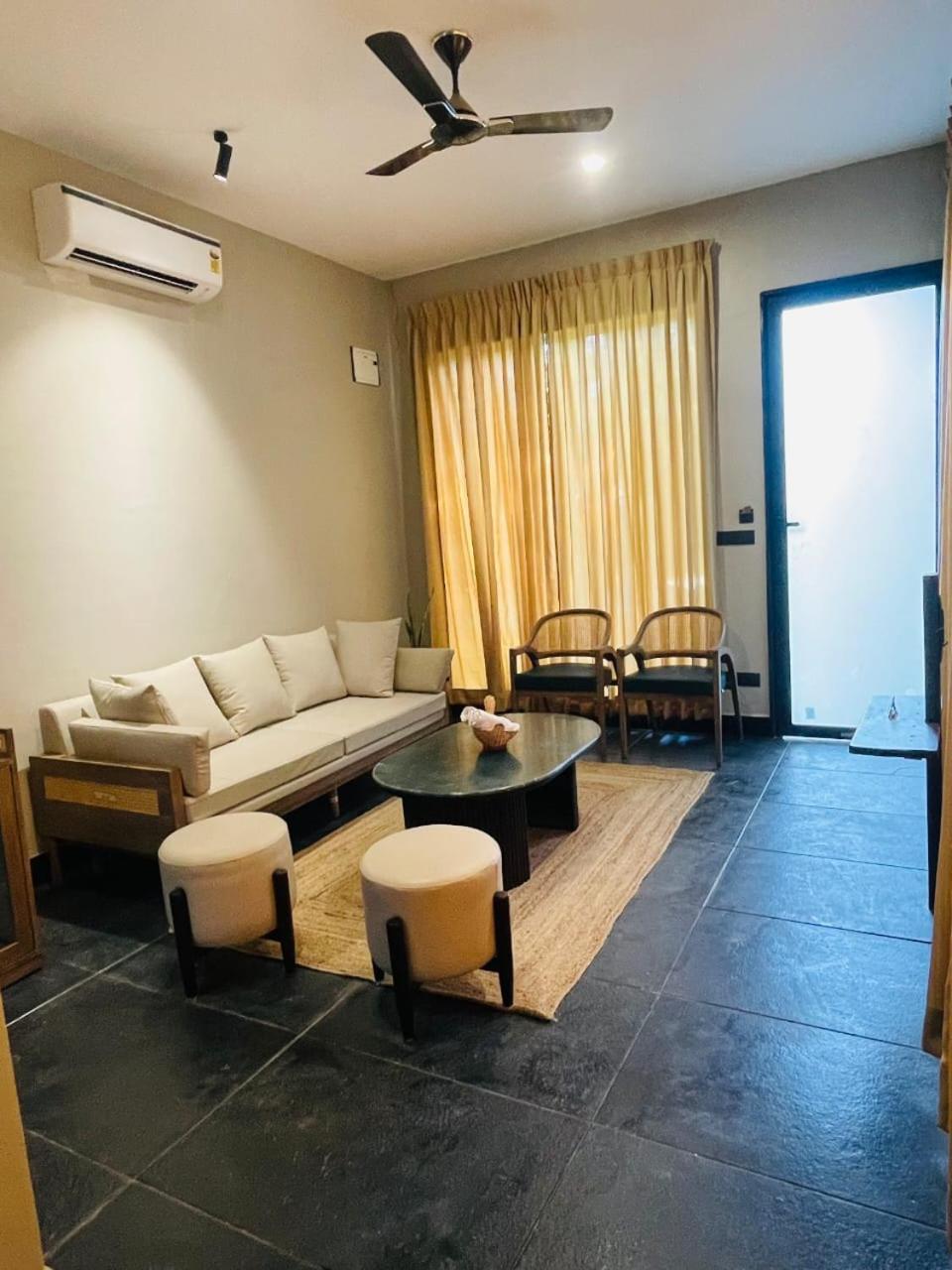 One-Bedroom Villa