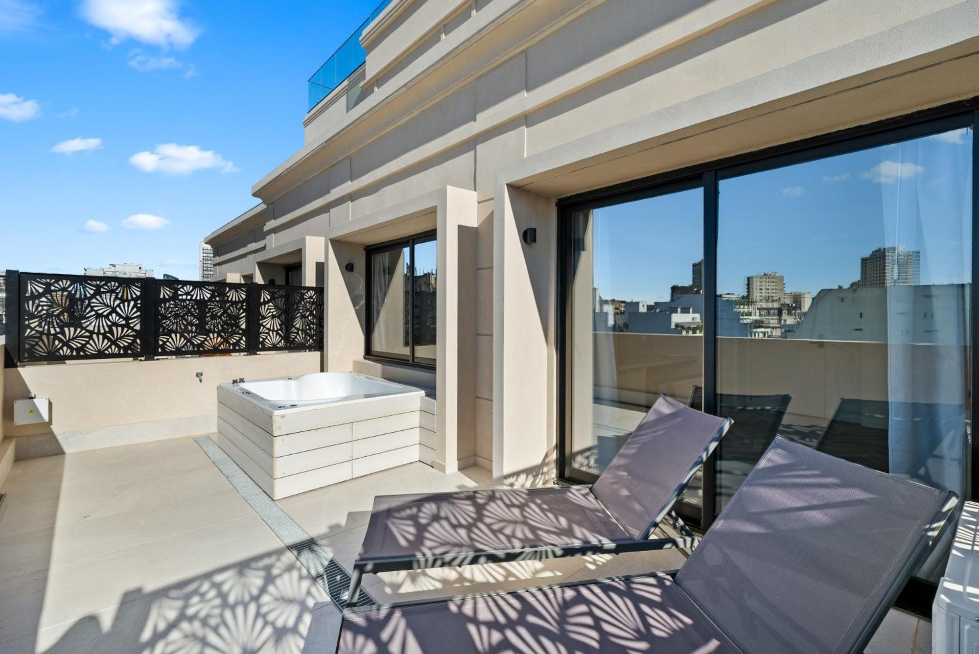 Suite Balcony