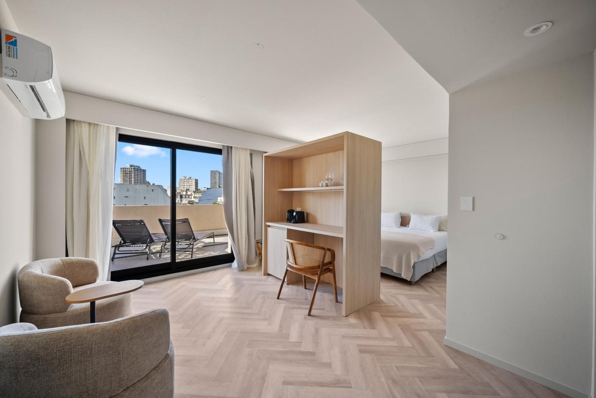 Suite Balcony