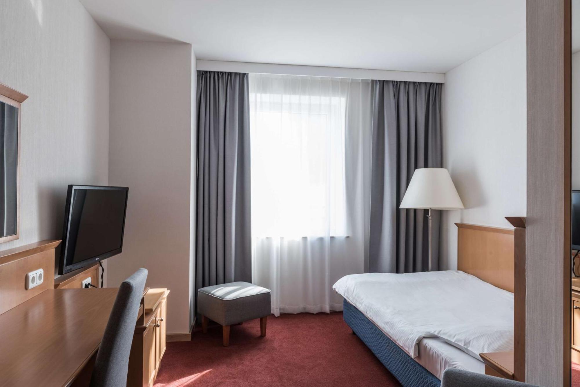 Economy Single Room