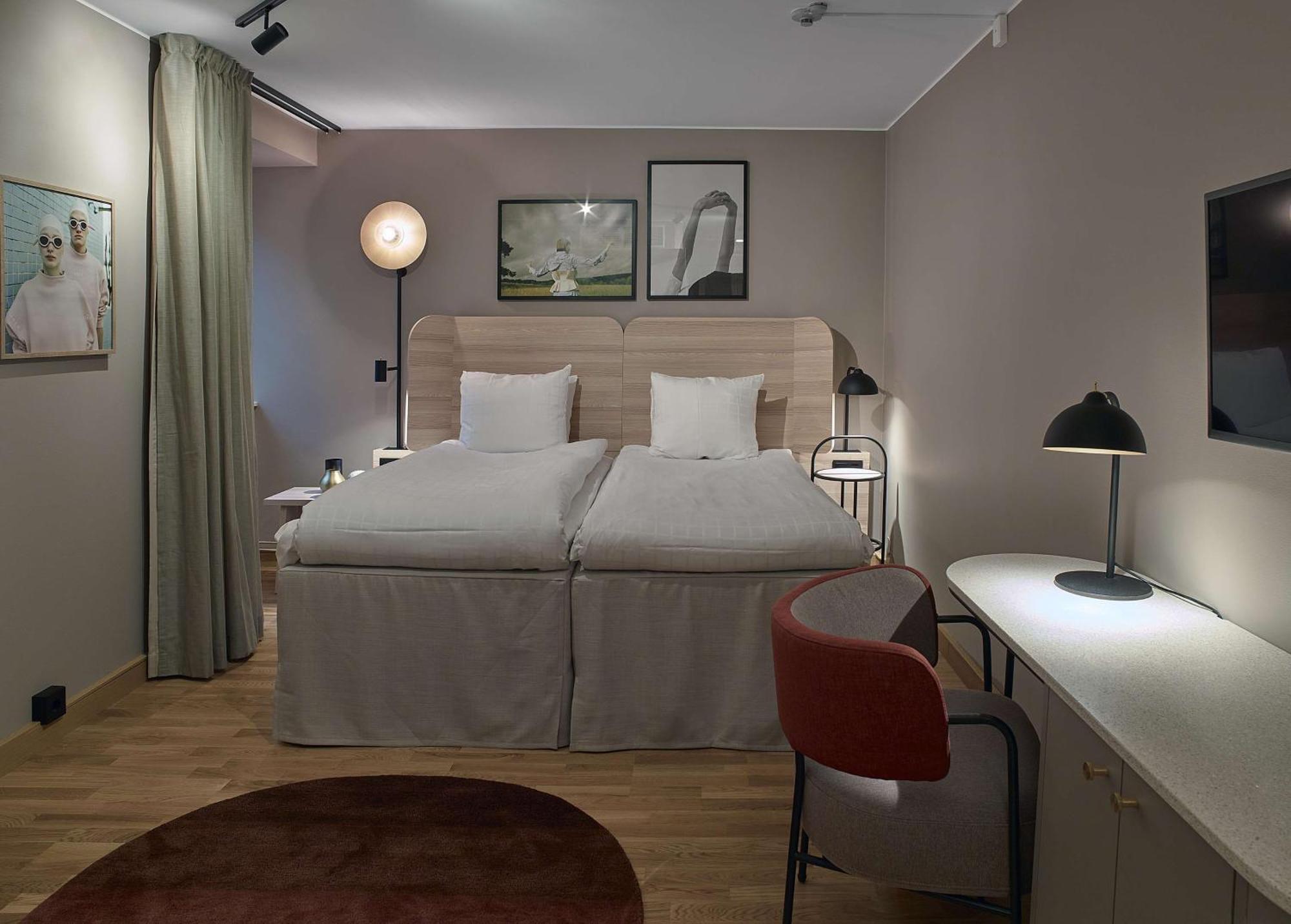 Standard Family Room,1649880505:JPEG