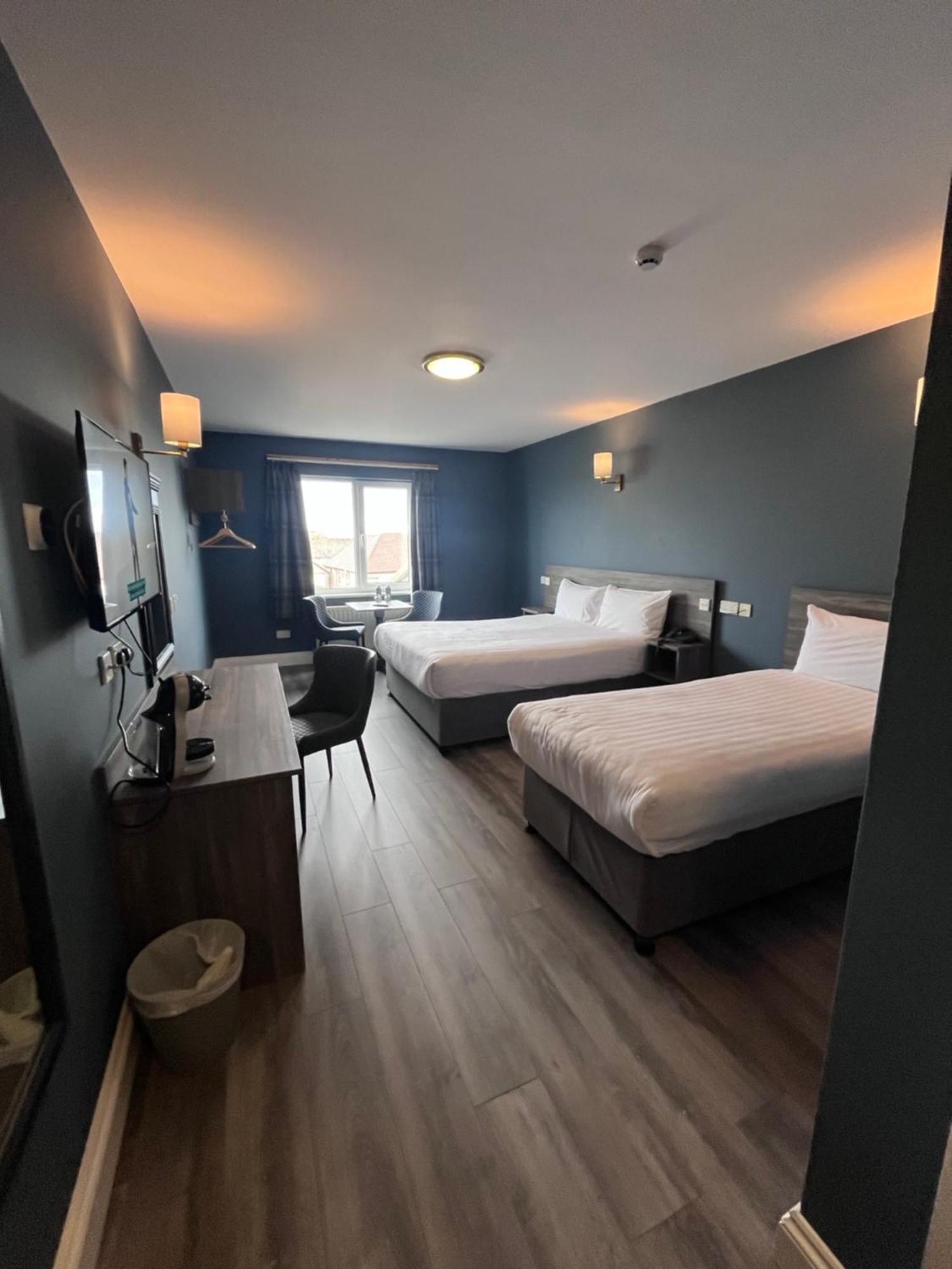 Superior Twin Room with Sea View
