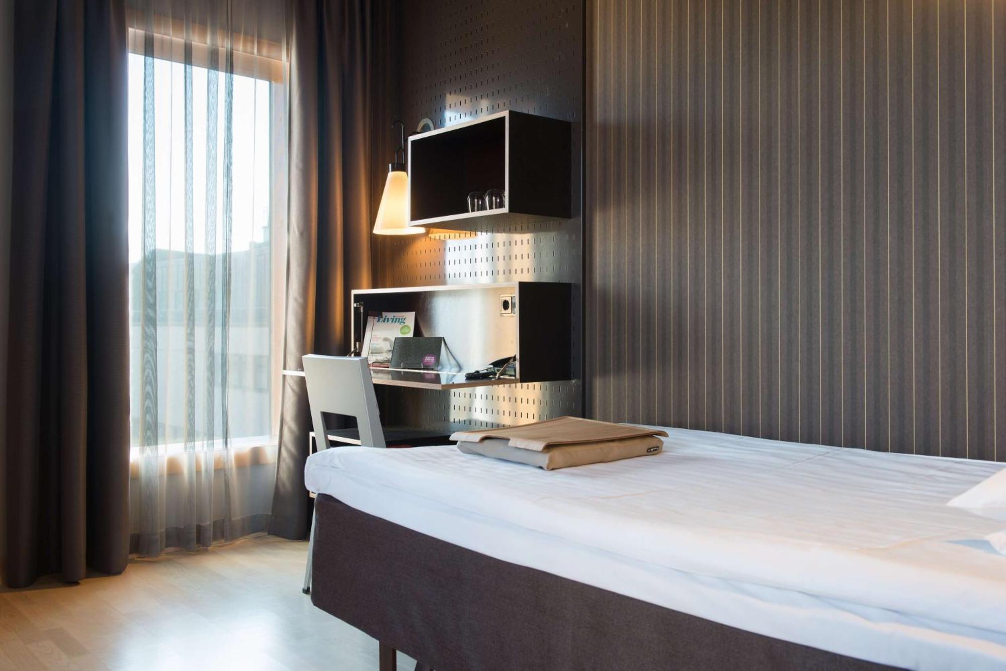 Standard Single Room,1649919687:JPEG