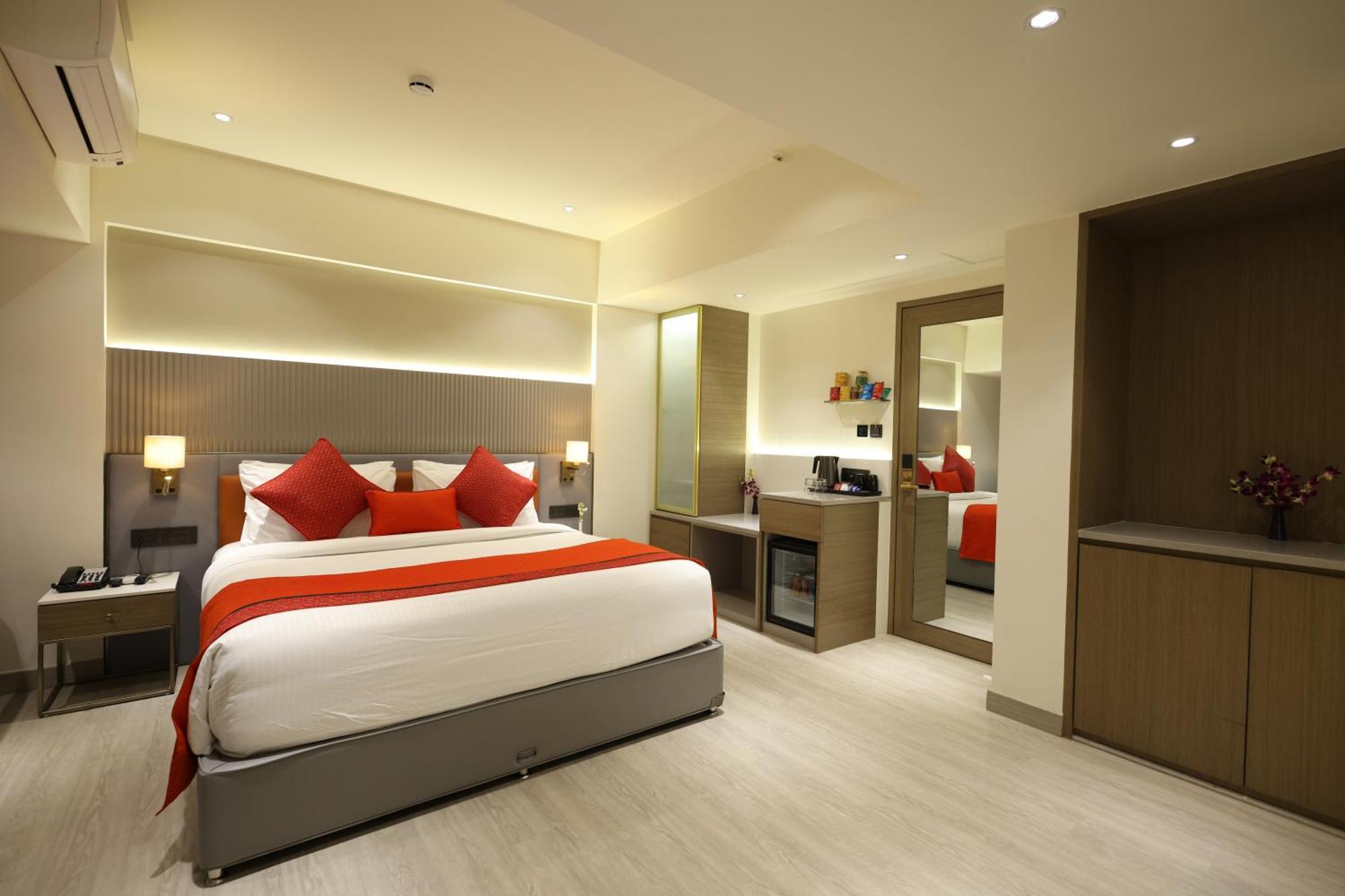 Deluxe King Room