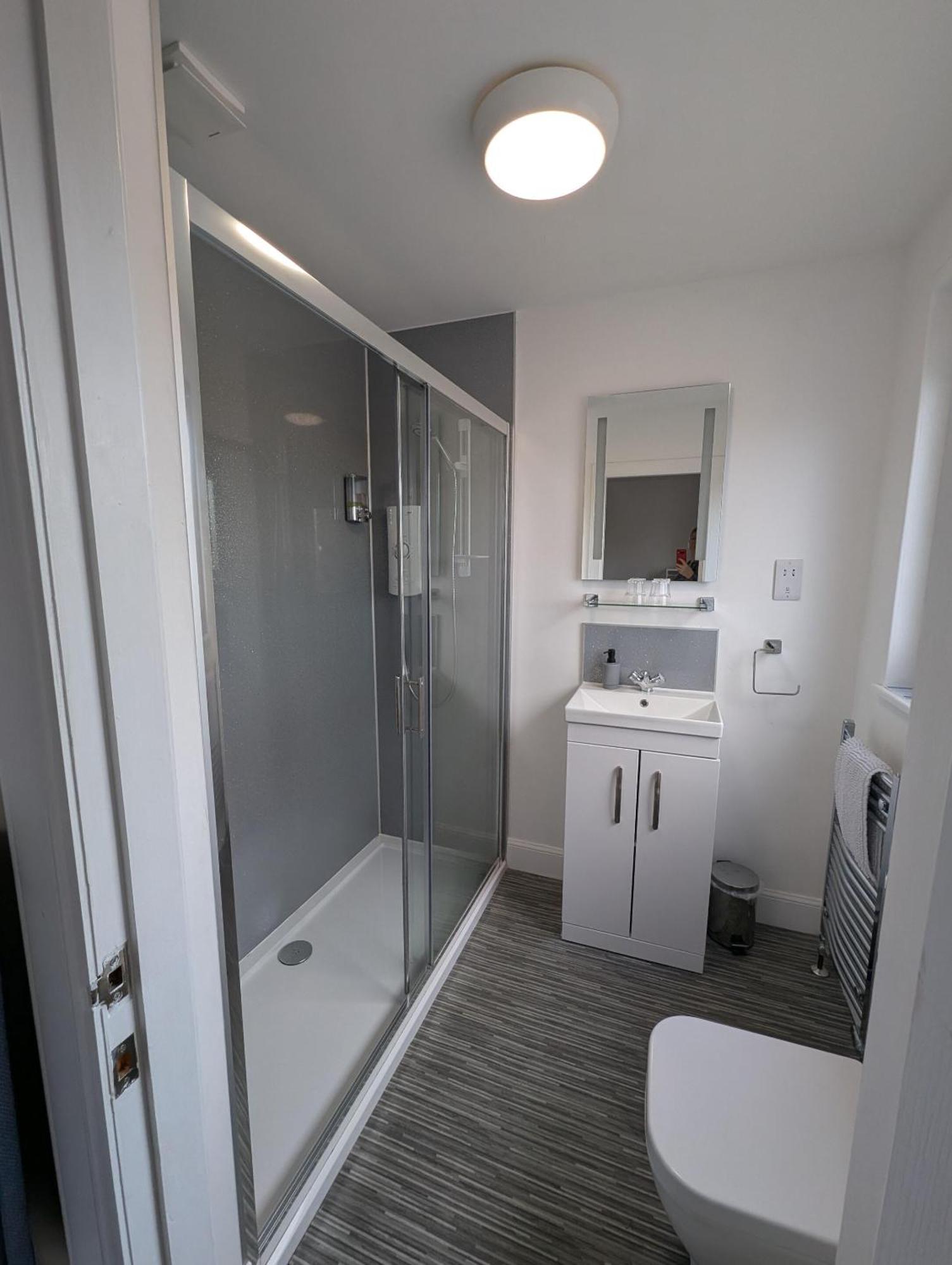 Standard Twin Room,1649949883:JPEG