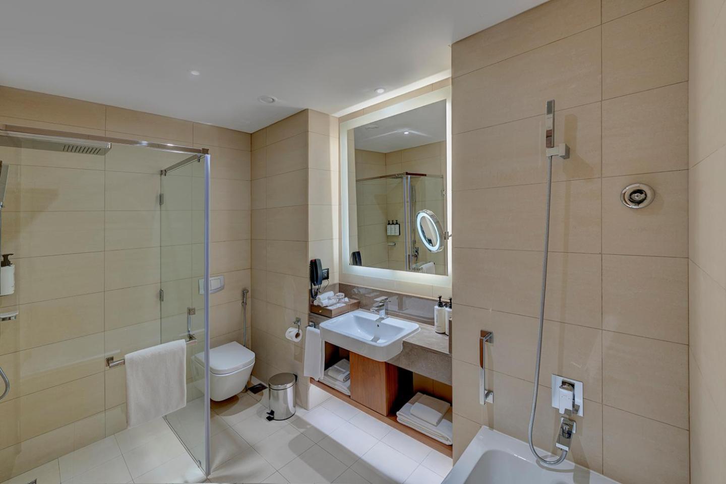 Premium Twin Room Mountain View Lounge Access