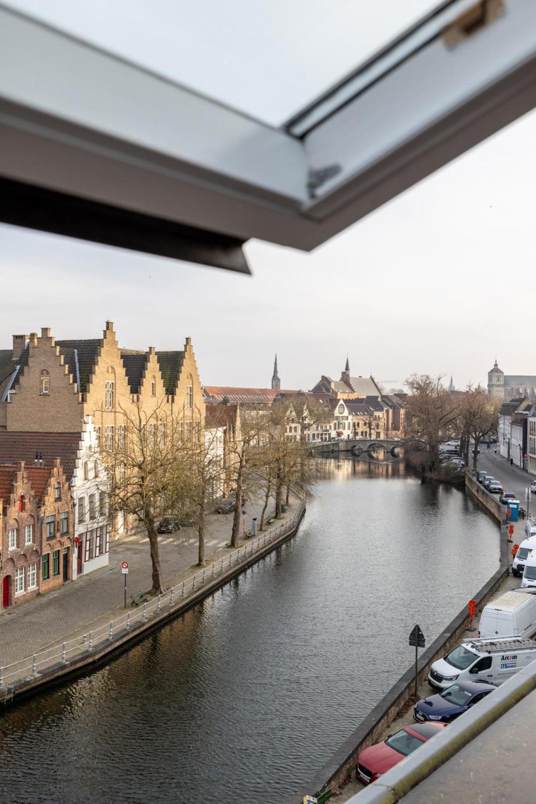 Quadruple Canal View