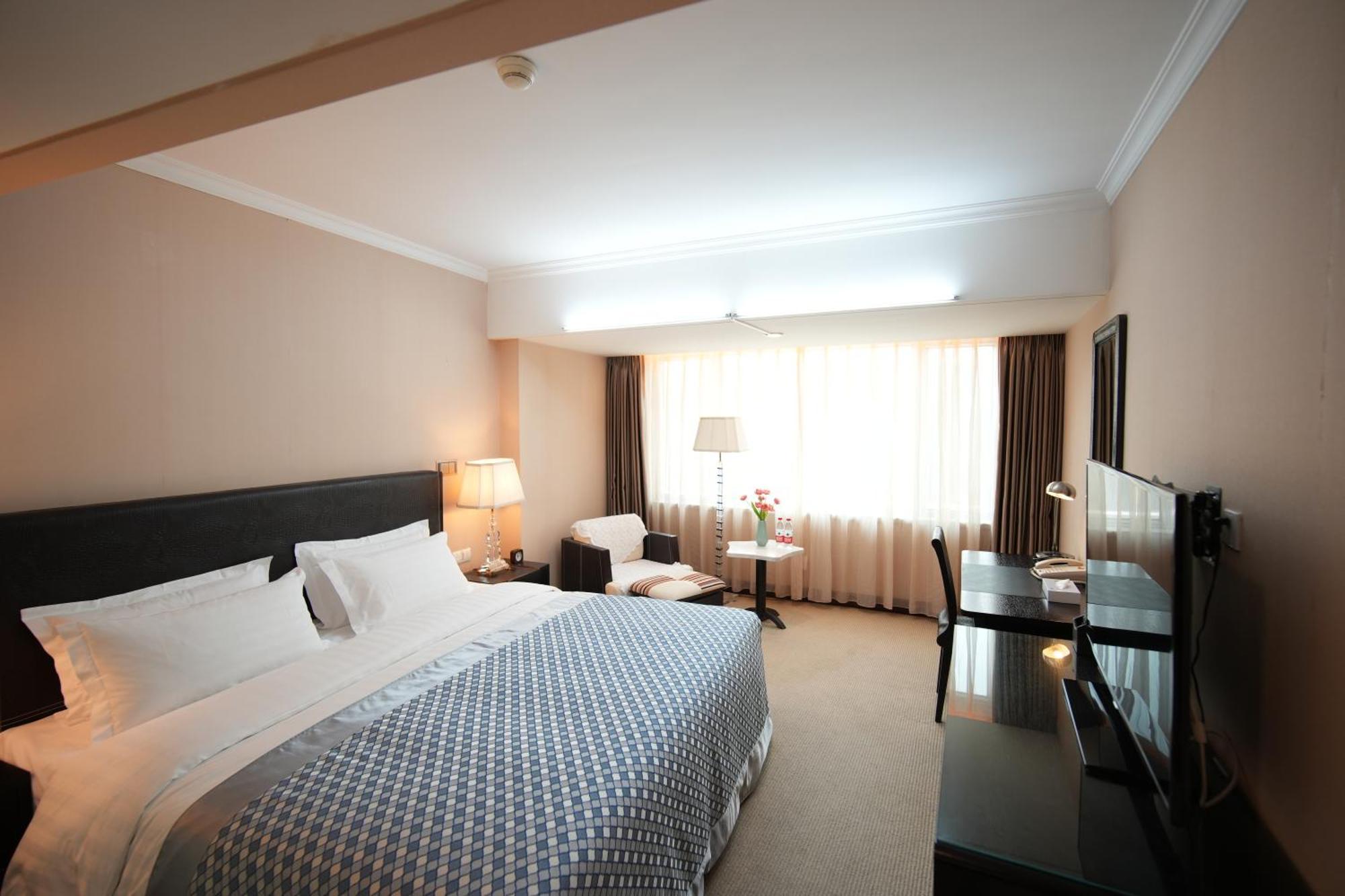 Standard Suite