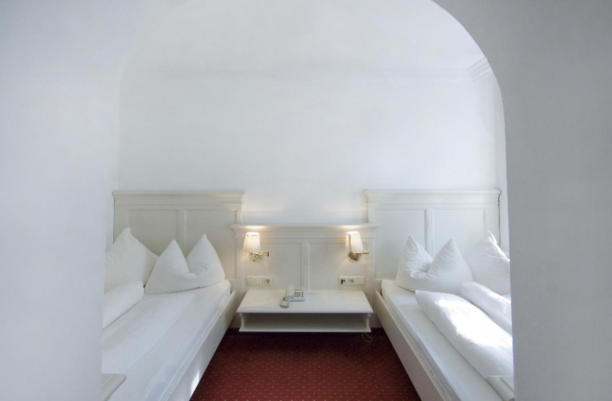 Standard Zweibettzimmer
