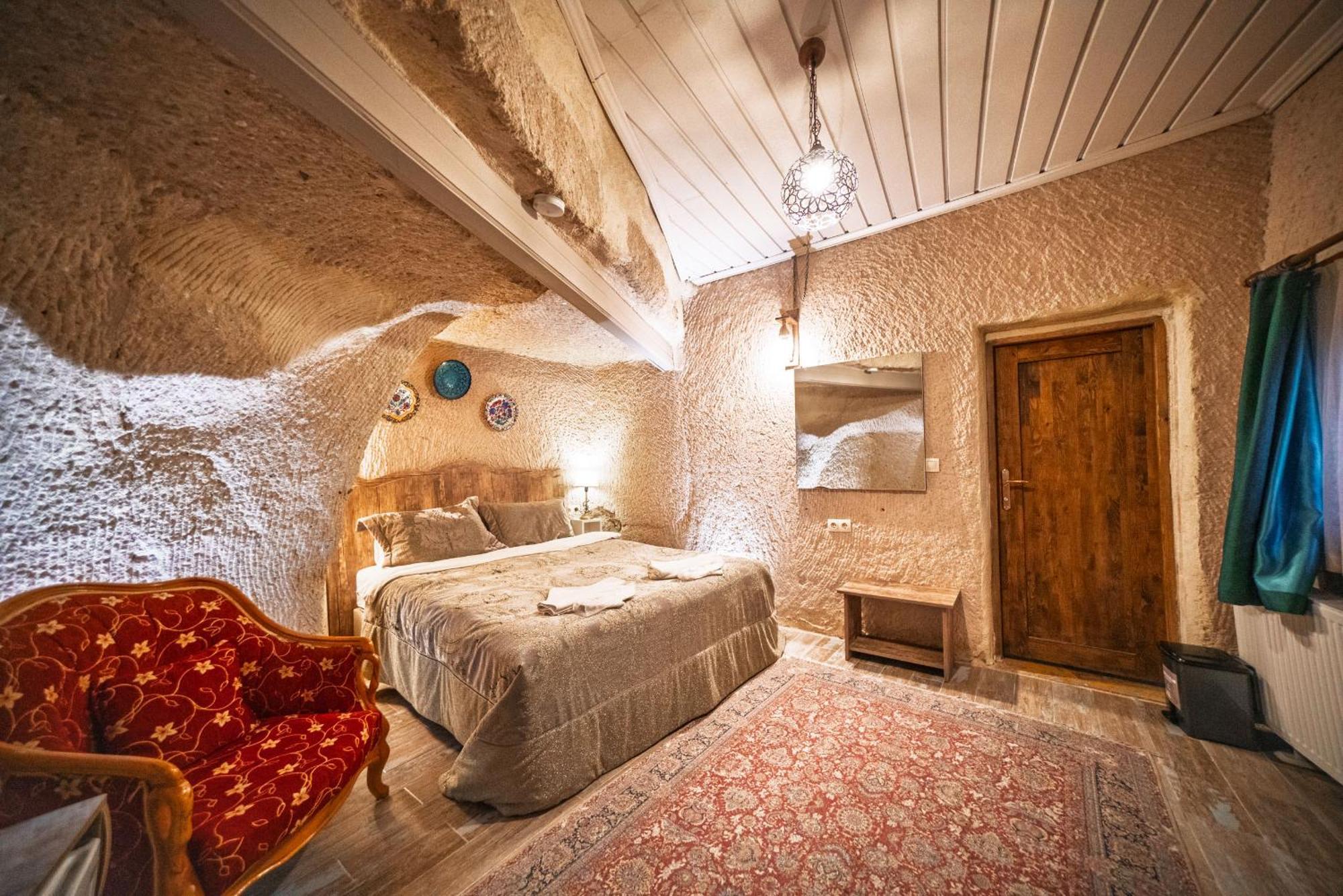 Standard Double Cave Room,1589272482:JPEG